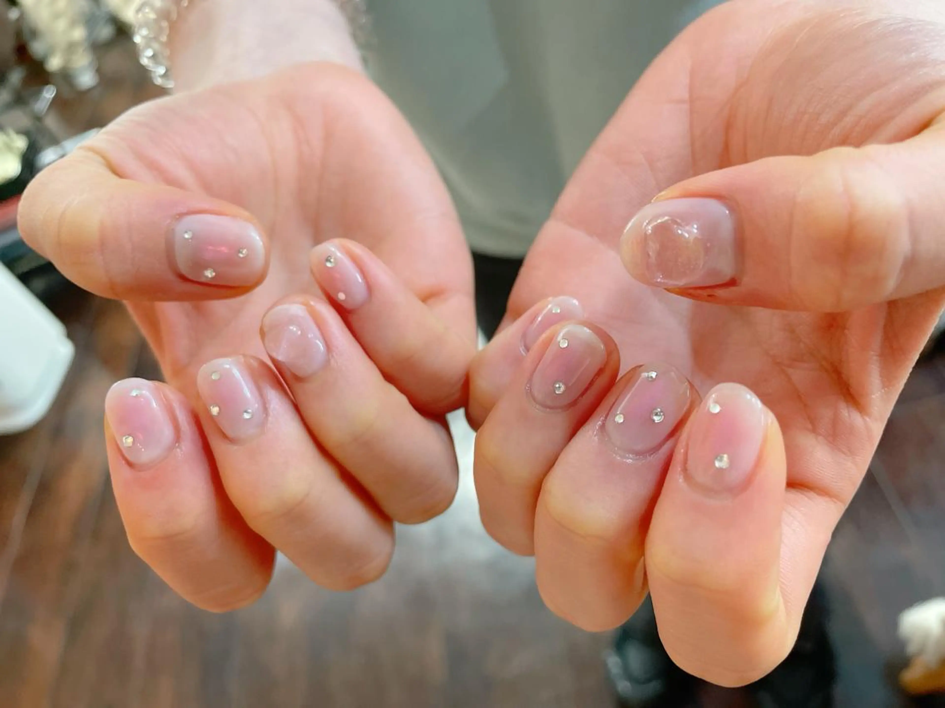 ネイル nailroom OHANA🌴のネイルデザイン