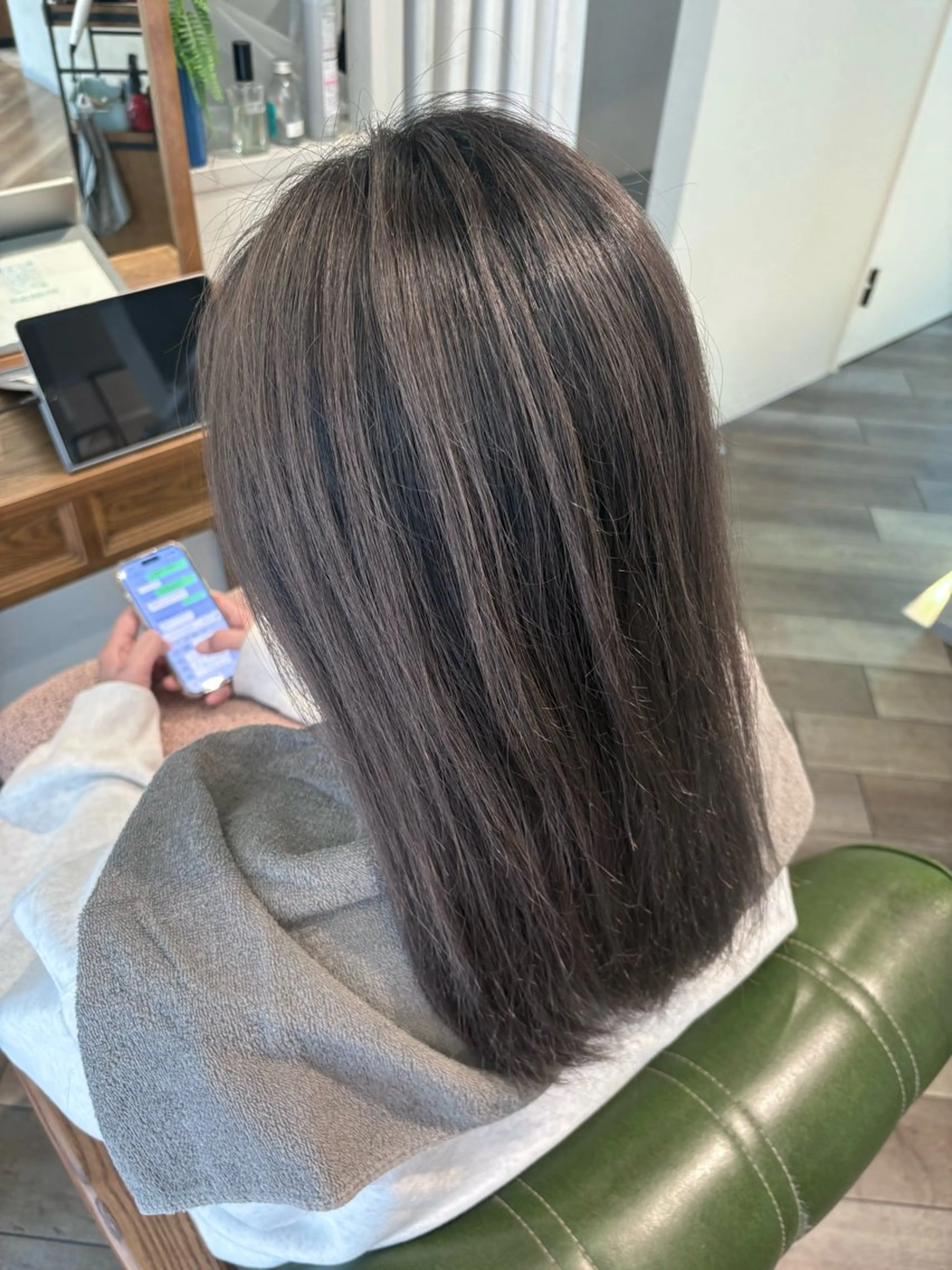 セミロング カラー ヘアカラー 鮫島海斗☆レイヤー☆ ケアブリーチ☆パーマのヘアスタイル