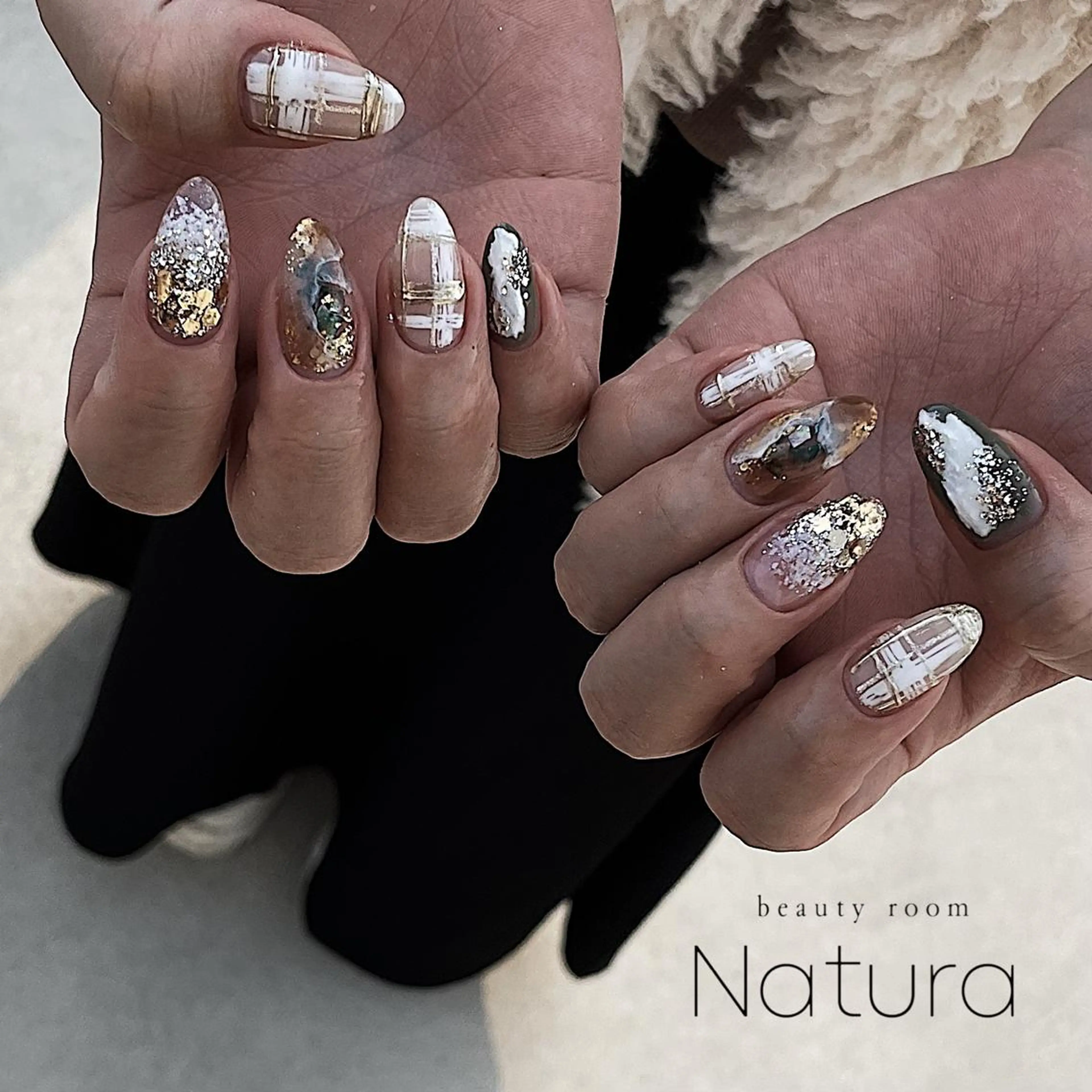 ネイル マツエク・マツパ アイブロウ 長さ出し ハンドネイル beautyroom Naturaのネイルデザイン