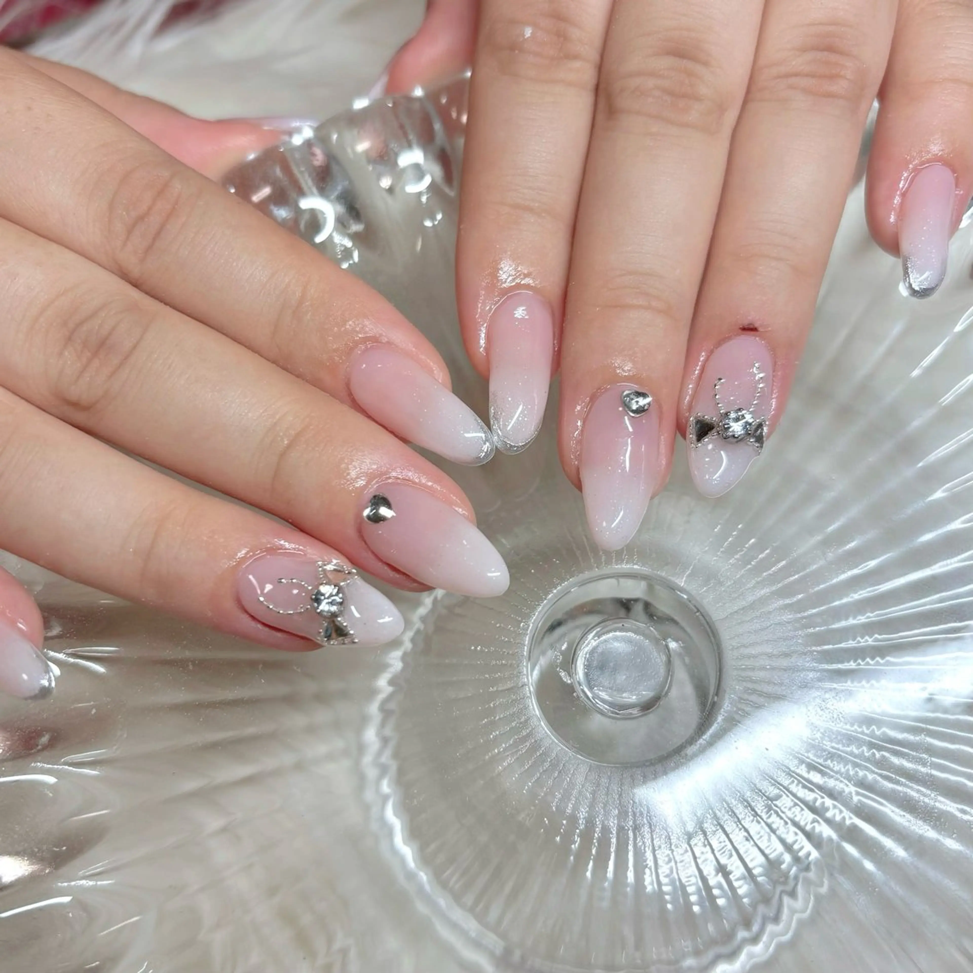 ネイル ハンドネイル Sii nail 🤍SAKIのネイルデザイン