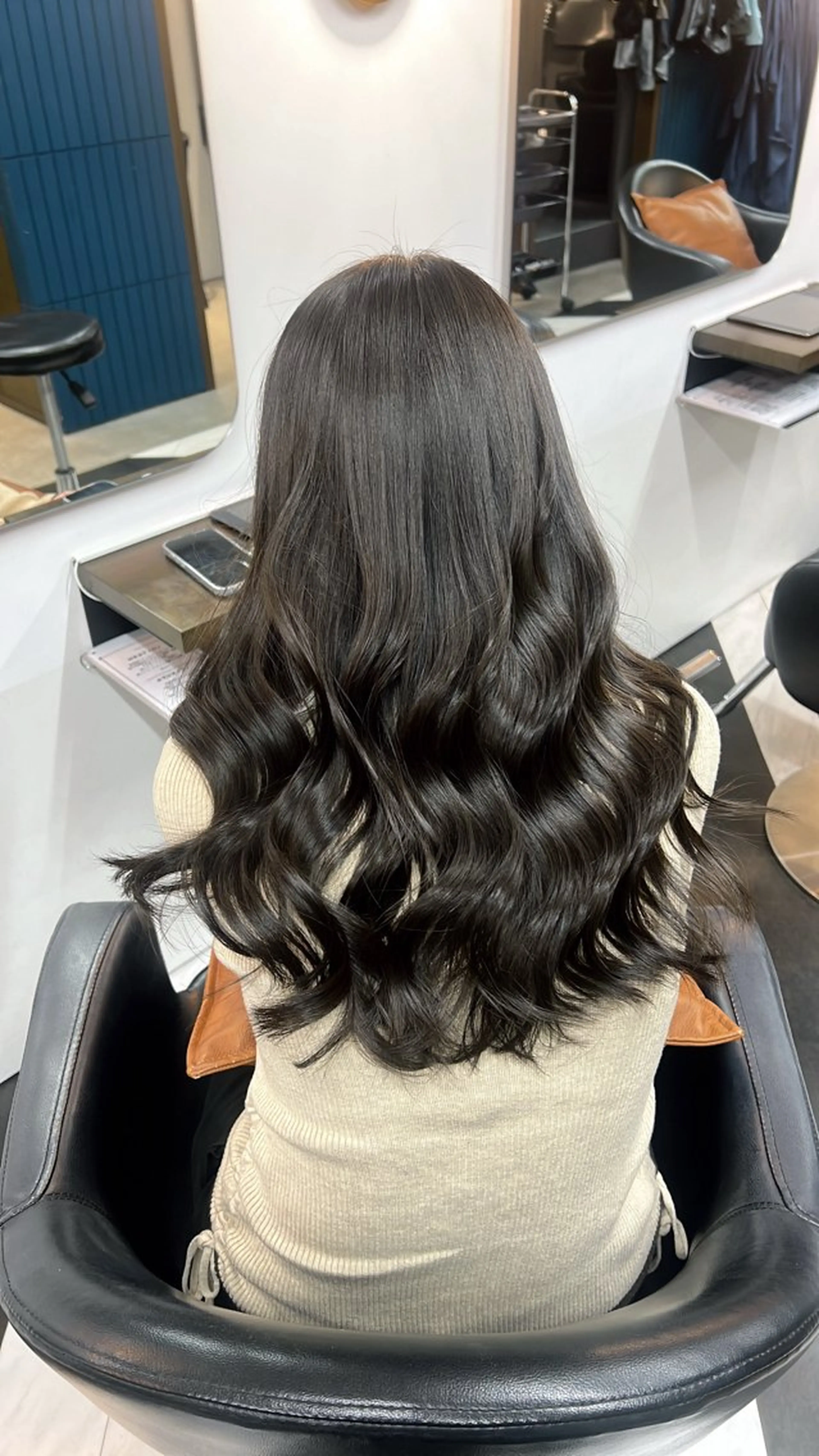 ロング ヘアアレンジ ヘアカラー トリートメント ヘアセット メンズカット大歓迎 🫧HONOKA🪽のヘアスタイル