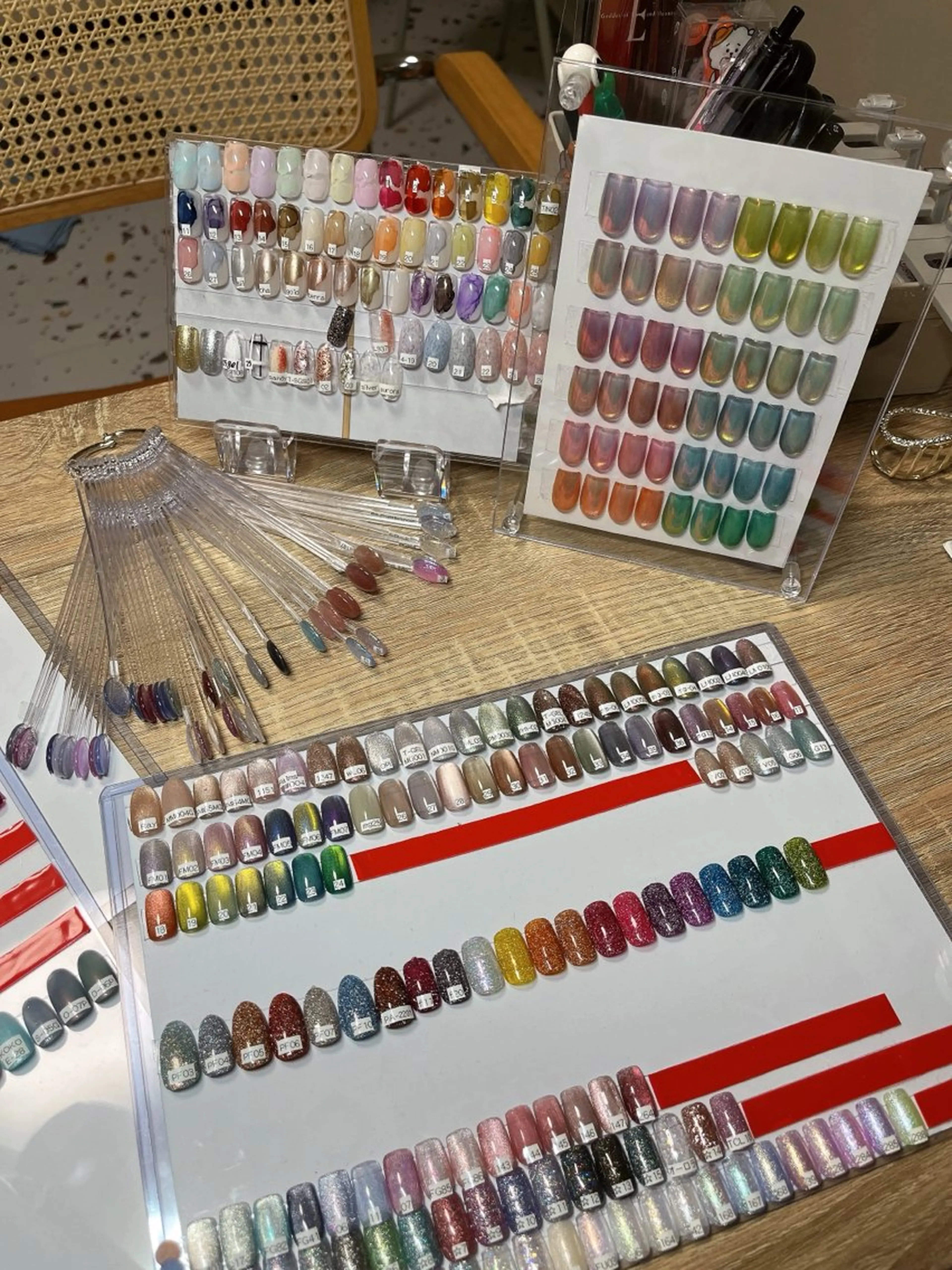 ネイル ハンドネイル eol. 【エオル】のネイルデザイン