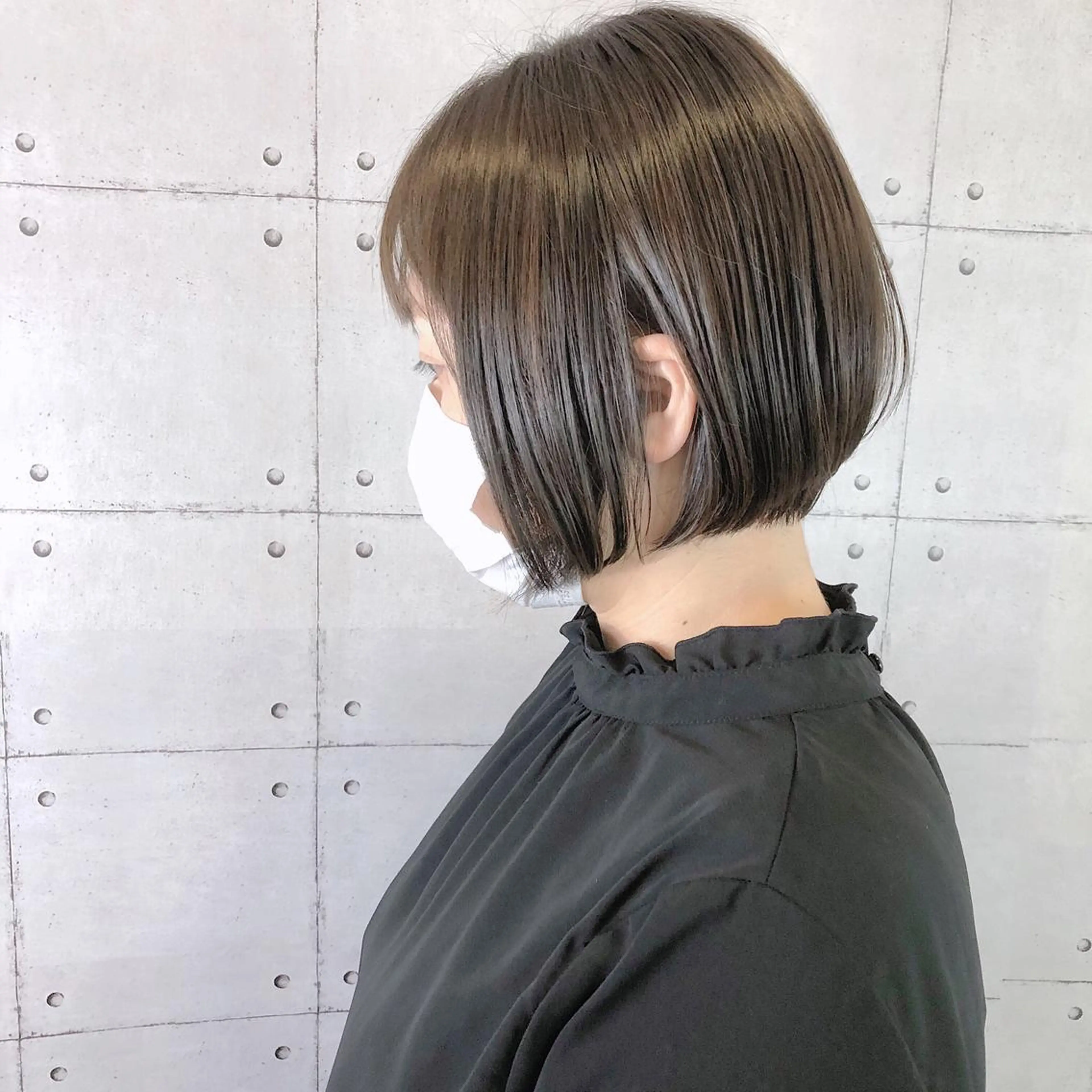 ショート カラー 黒髪 ブリーチ 透明感カラー デザインカラー ハイライトカラー 美髪専門サロン kazuのヘアスタイル