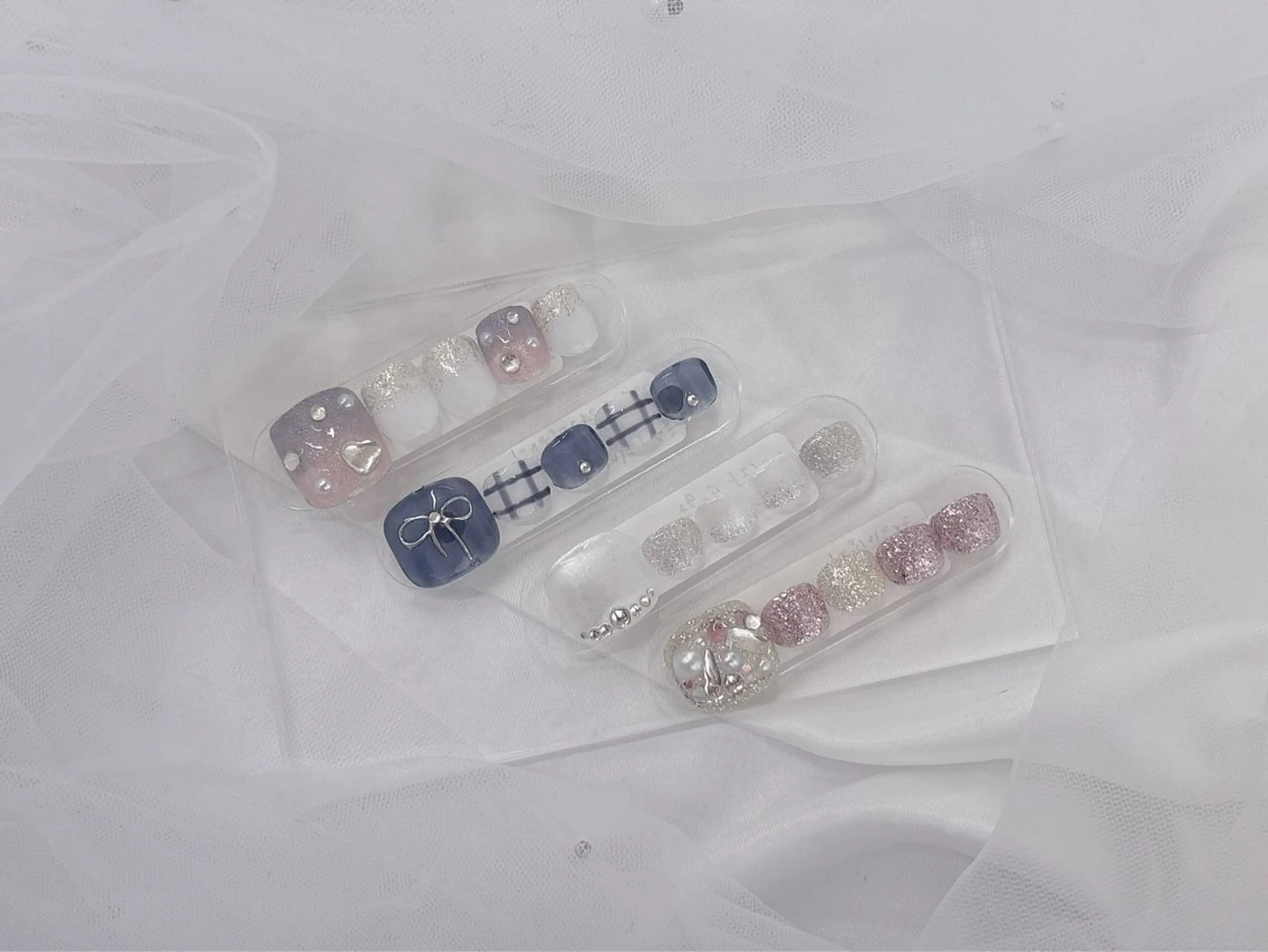 ネイル フットネイル Regene ARAKIのネイルデザイン