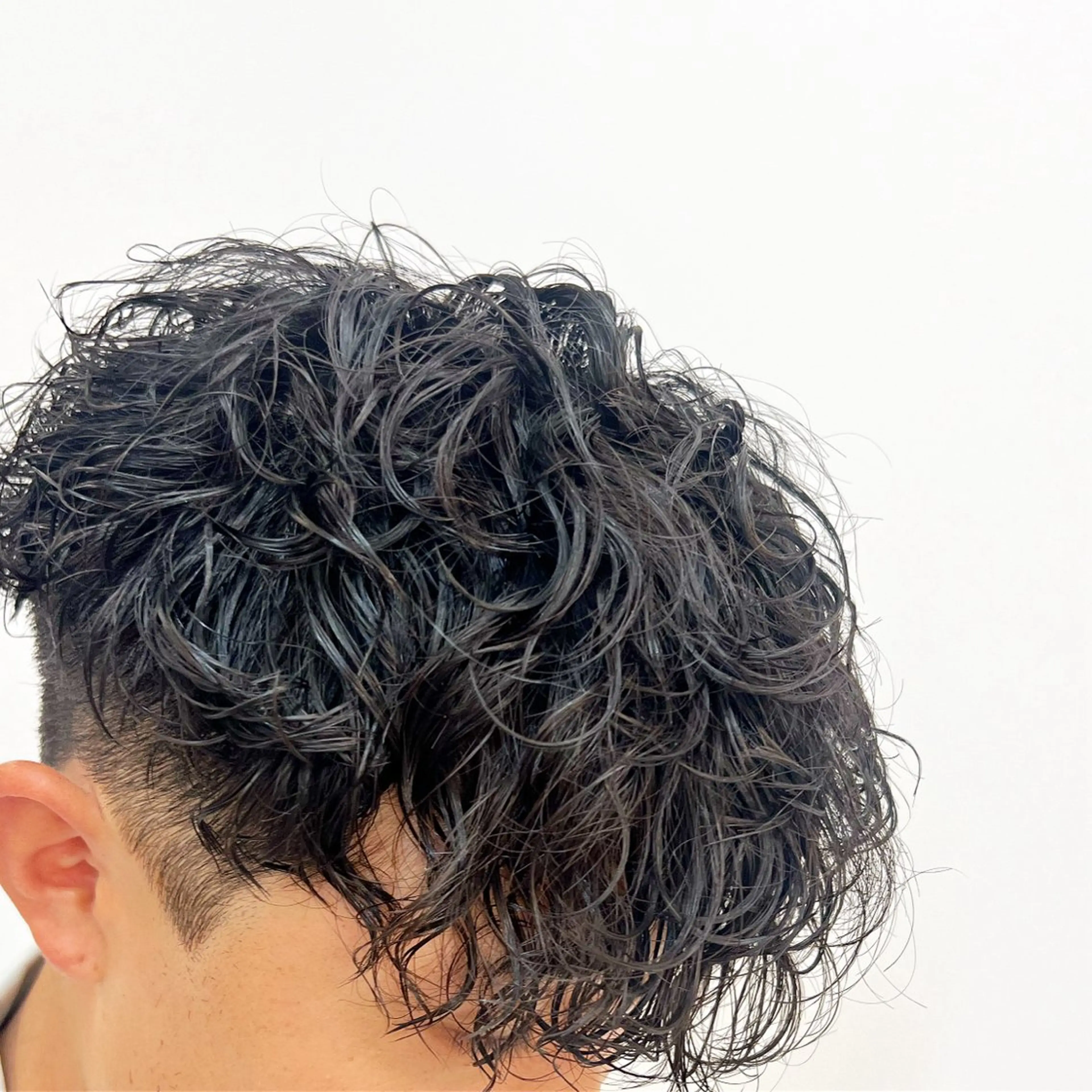 ショート メンズ カット パーマ Ore🫧タナカマヤ /柔らかい質感カラーのヘアスタイル