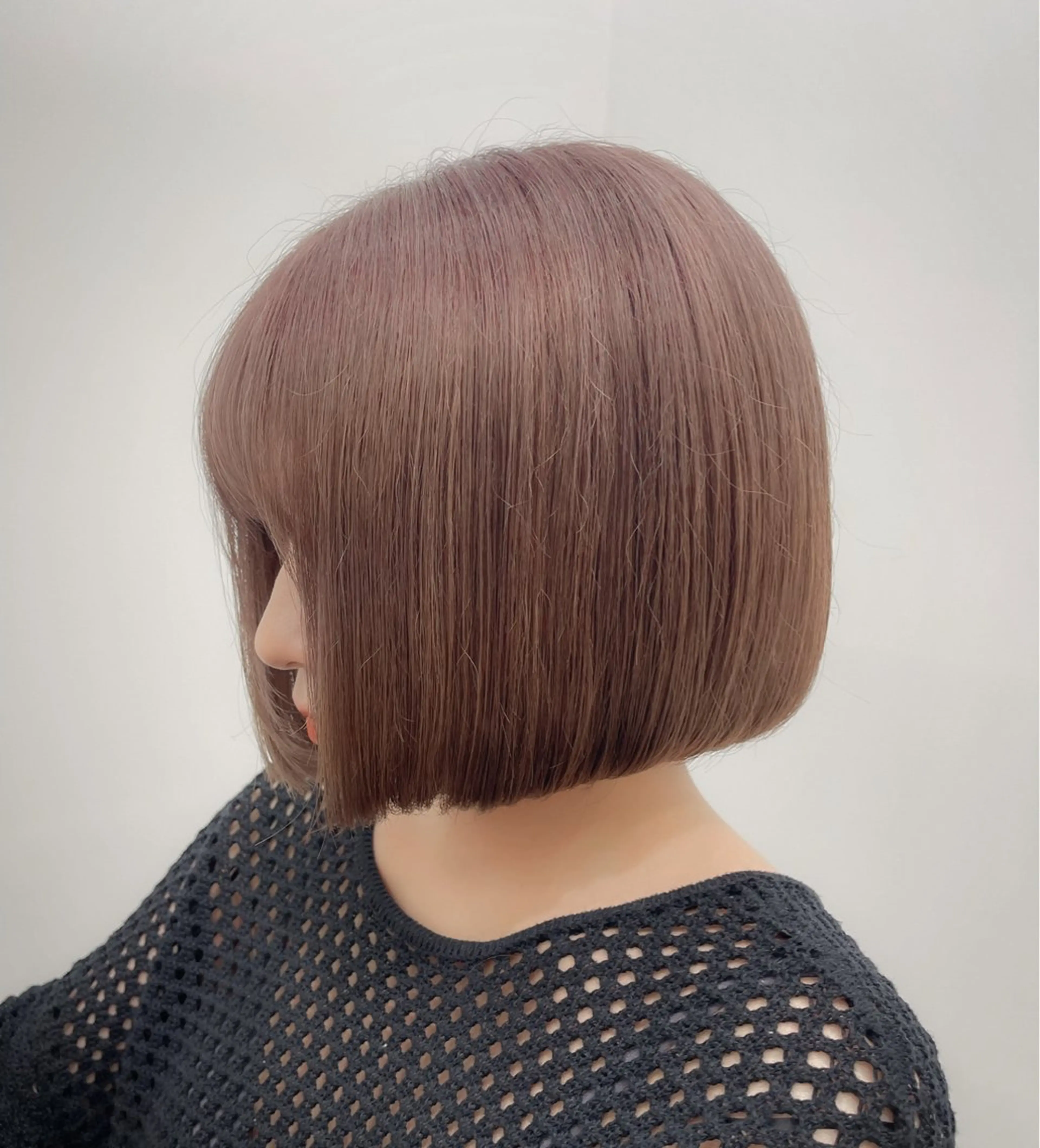 ミディアム カラー ベージュカラー ピンクカラー ピンクベージュ ボブ 蜂須賀🐝縮毛矯正 ストレートパーマのヘアスタイル