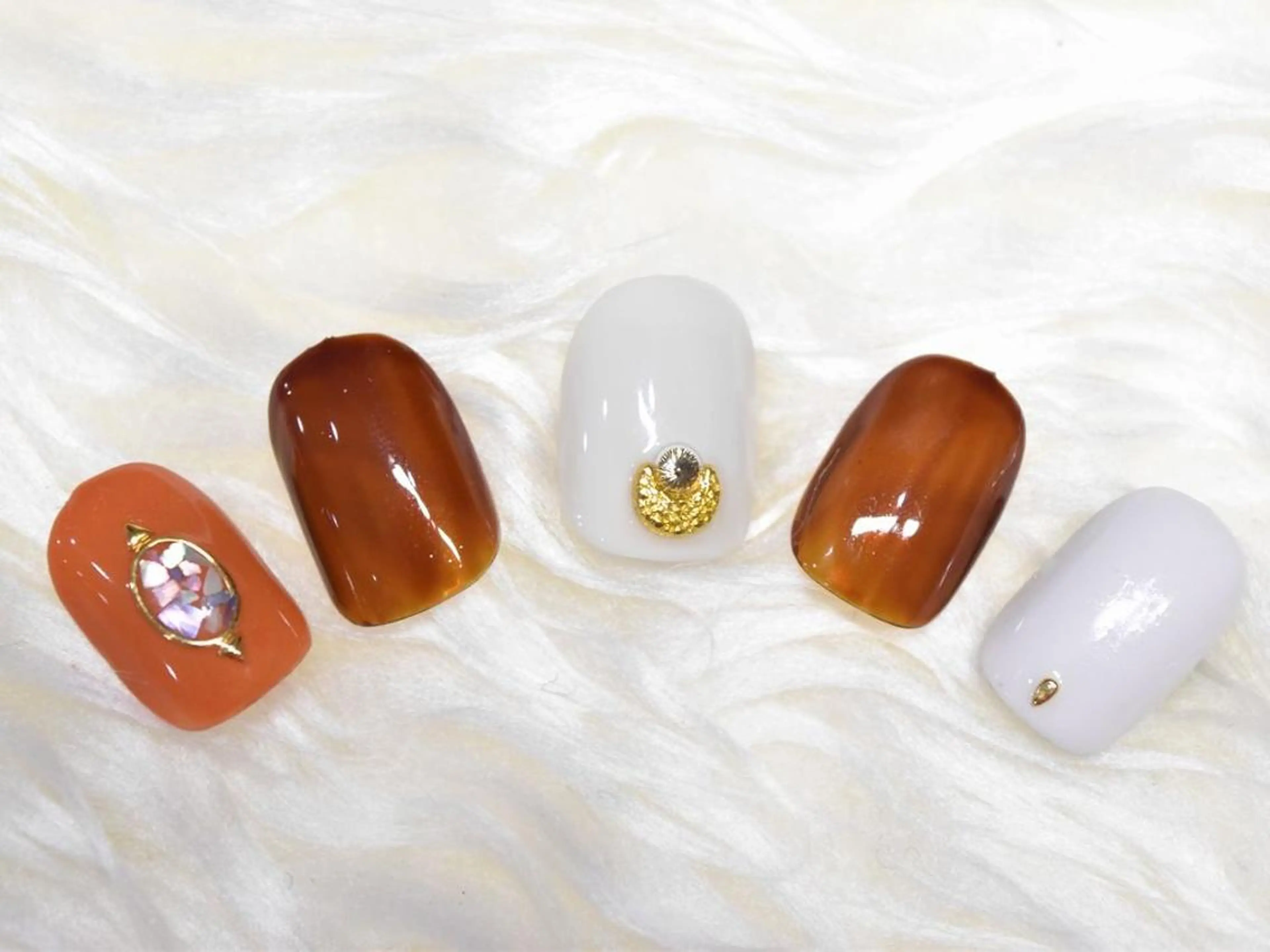 ネイル ハンドネイル Nail&eye Belire 新宿のネイルデザイン
