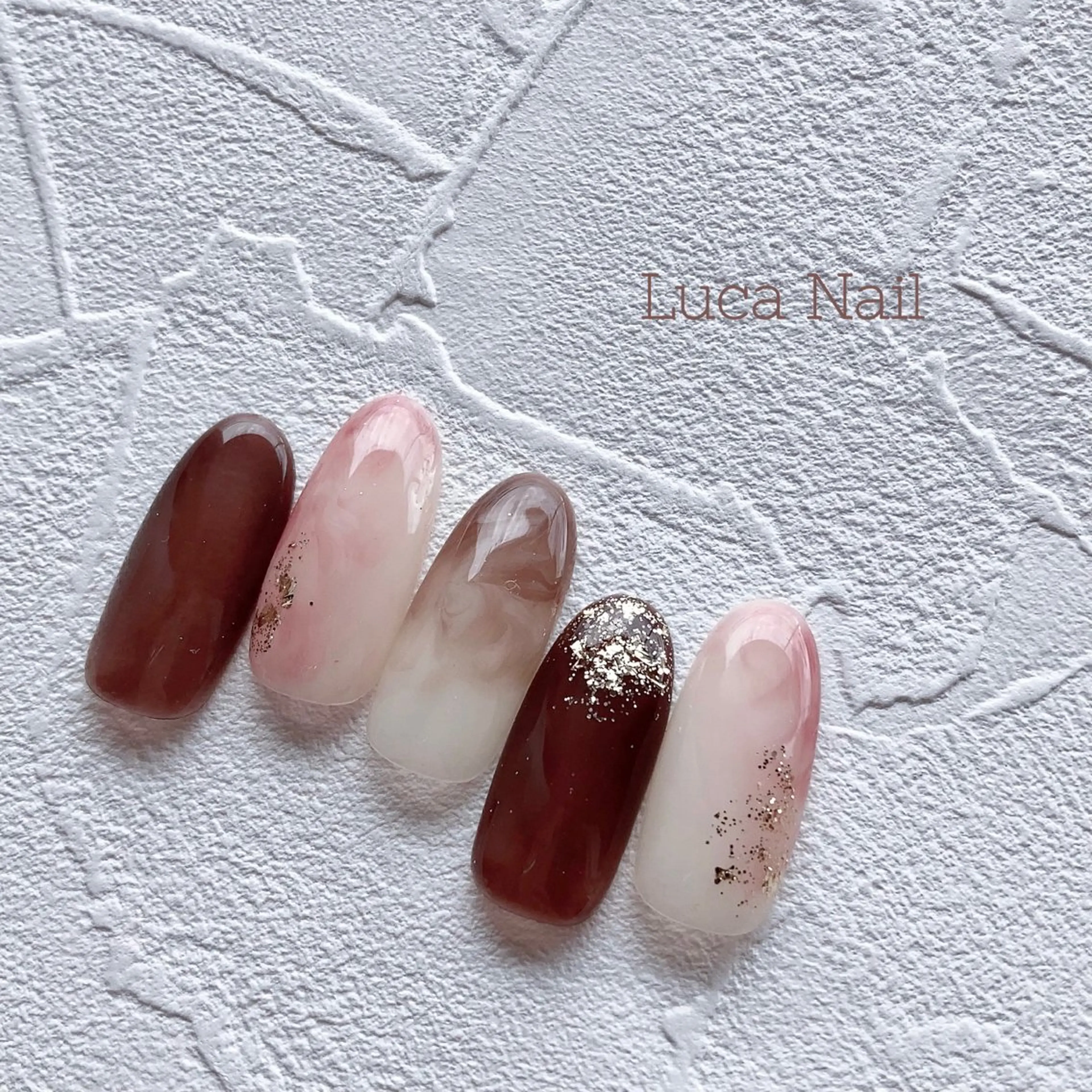 ネイル ニュアンスネイル シンプルネイル バレンタイン ハンドネイル ハンドケア Luca Nail 🌼yu-kaのネイルデザイン