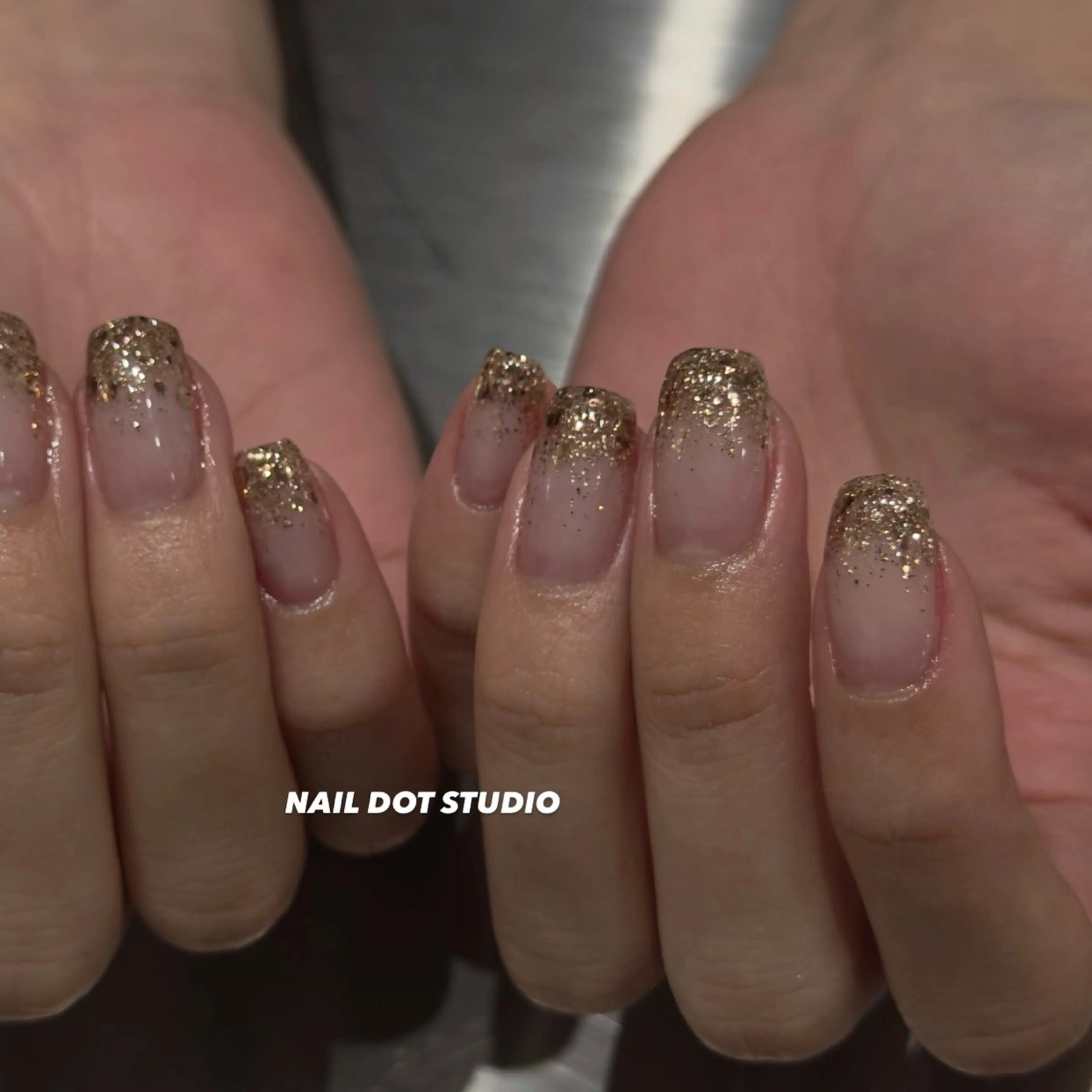 ネイル ハンドネイル NAILDOTSTU DIO SEINAのネイルデザイン