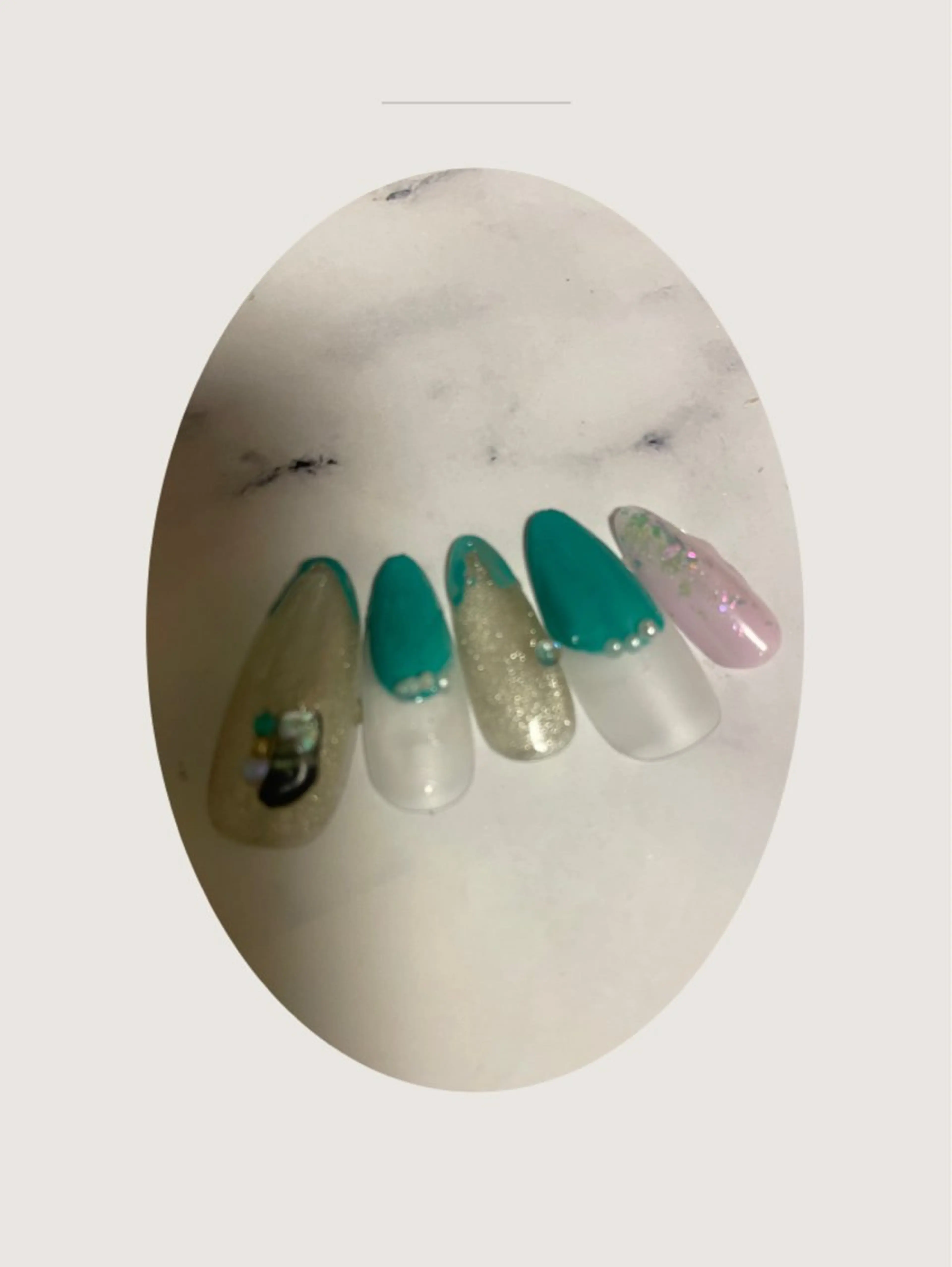 ネイル フレンチネイル ジェルネイル グリーン マグネットネイル ピンク NAIL★M 真紀のネイルデザイン