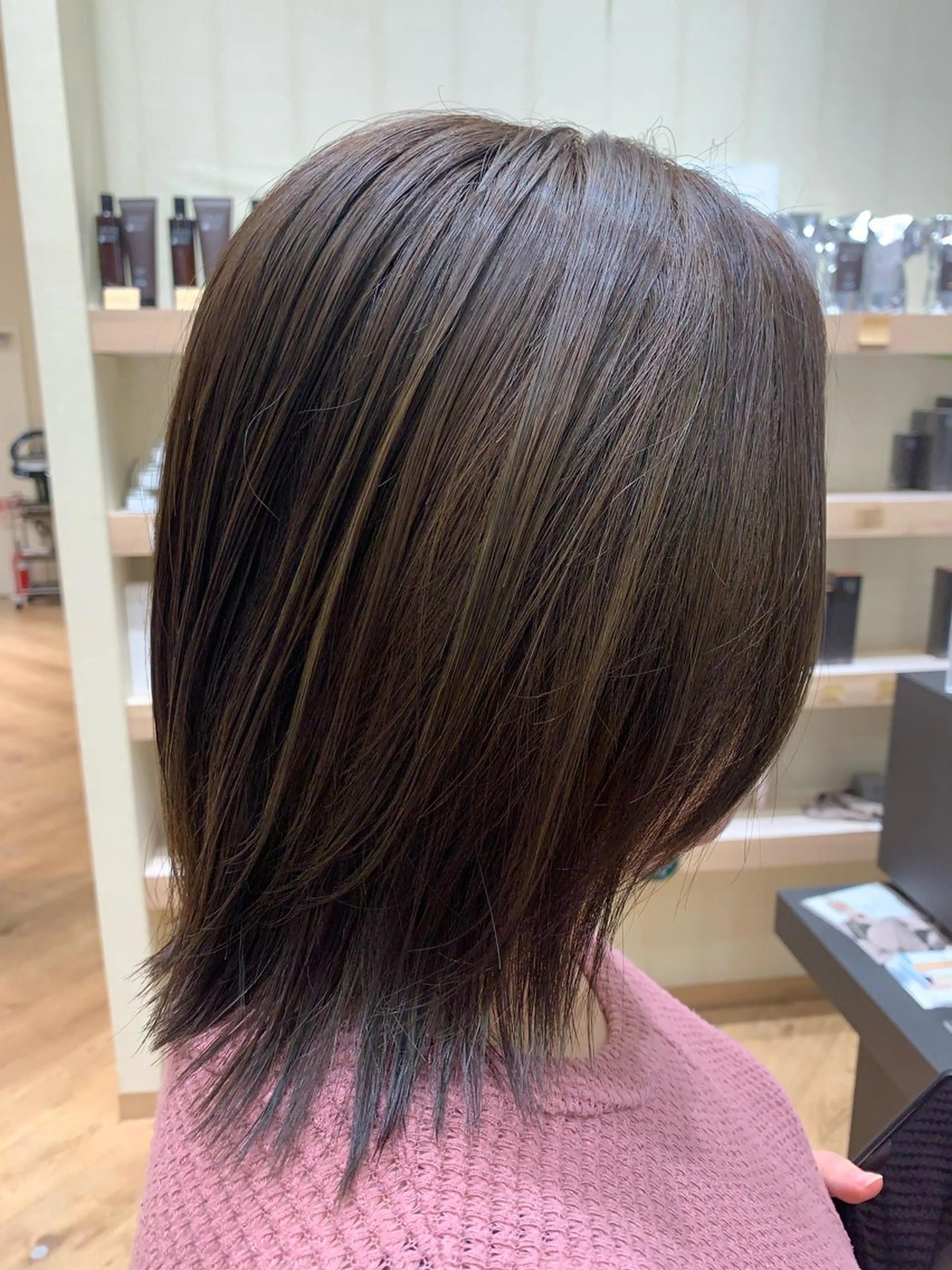 ミディアム ボブレイヤー ボブ レイヤーカット 大橋 拓実のヘアスタイル