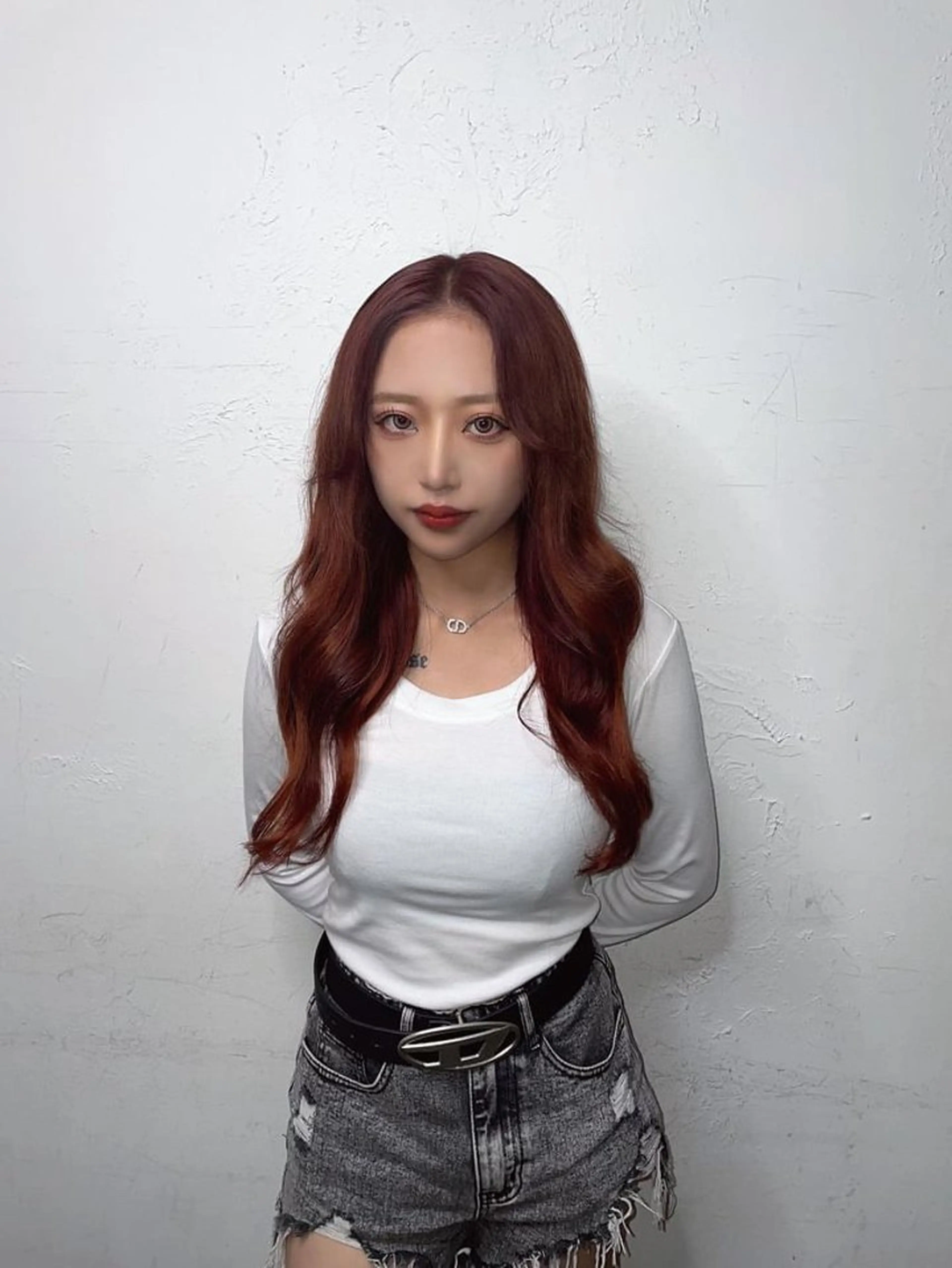 ロング カラー ダブルカラー オレンジ RINA ブリーチ / 海外レイヤーのヘアスタイル