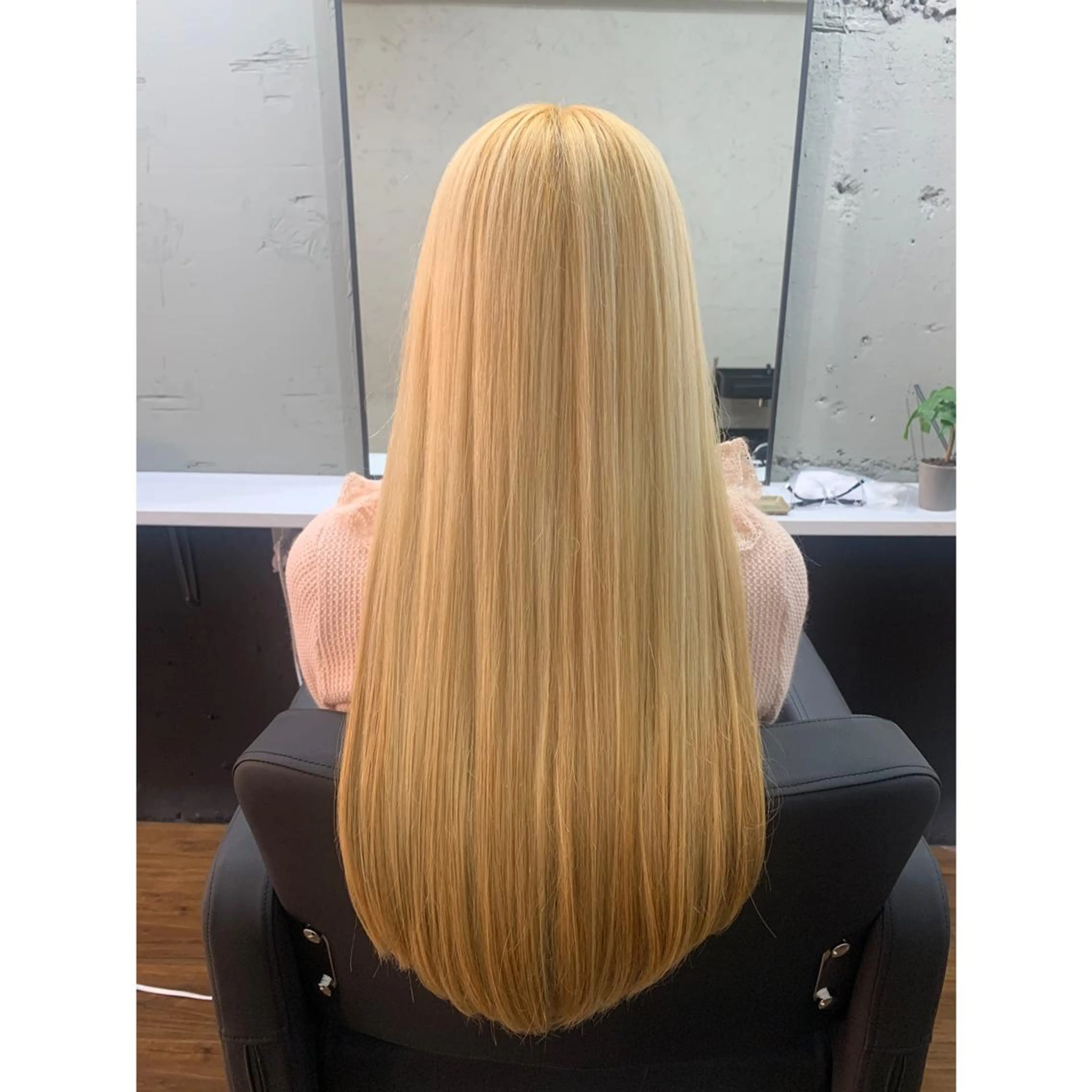 ロング カット ヘアカラー 縮毛矯正 トリートメント 髪質改善専門　酸性ス トレート　縮毛矯正のヘアスタイル