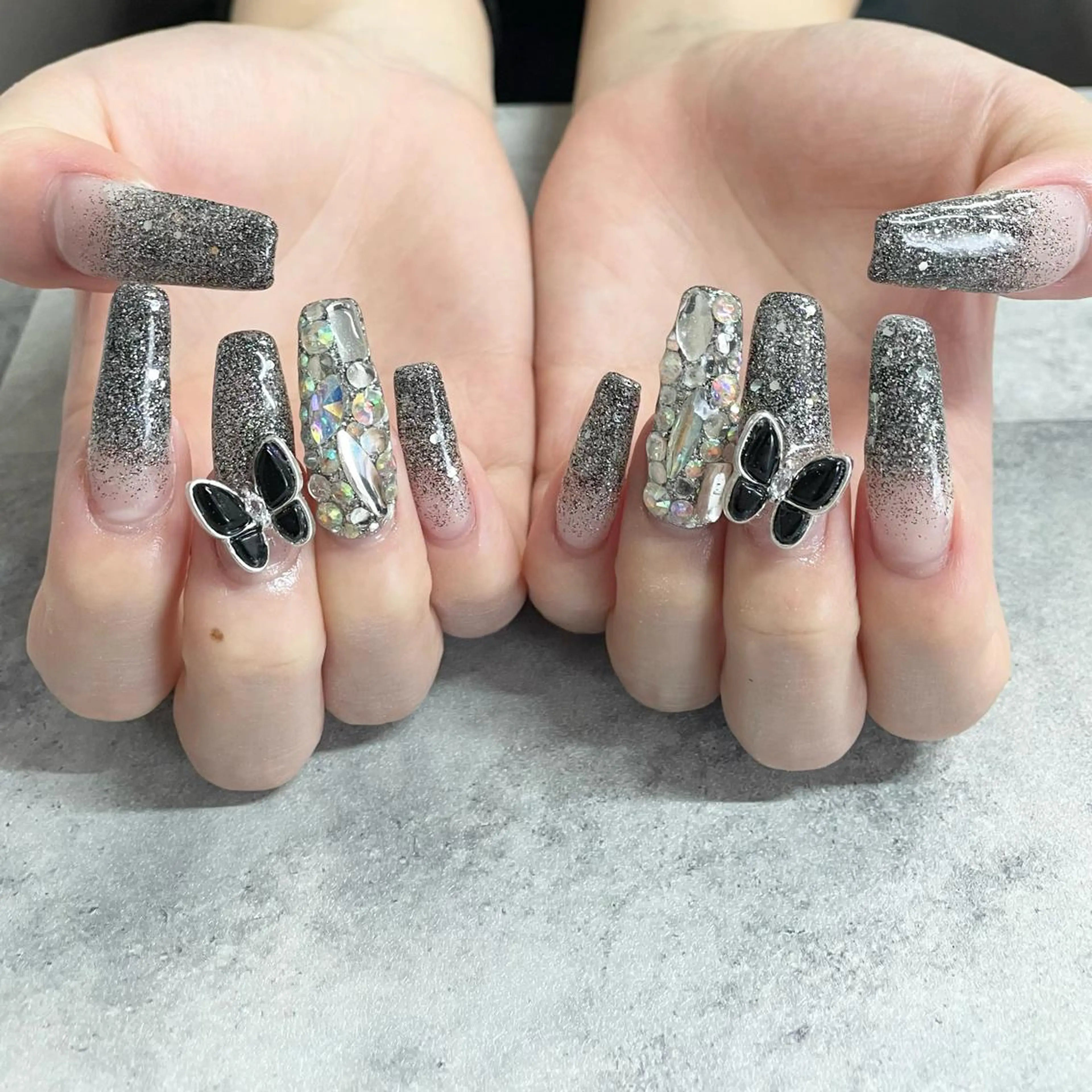 ネイル FELICE ﾌｪﾘｰﾁｪのネイルデザイン