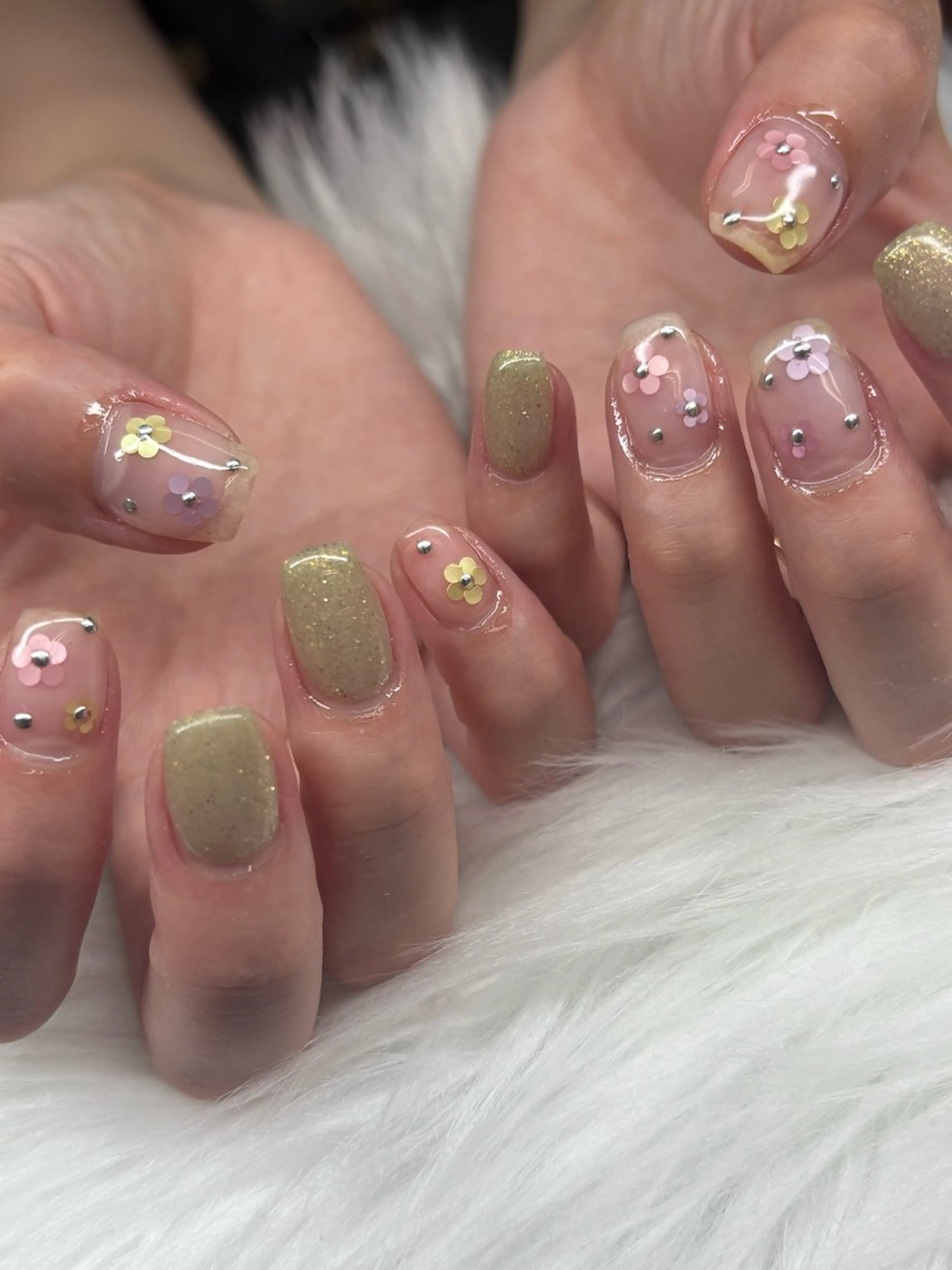 ミディアム aoz asukaのネイルデザイン