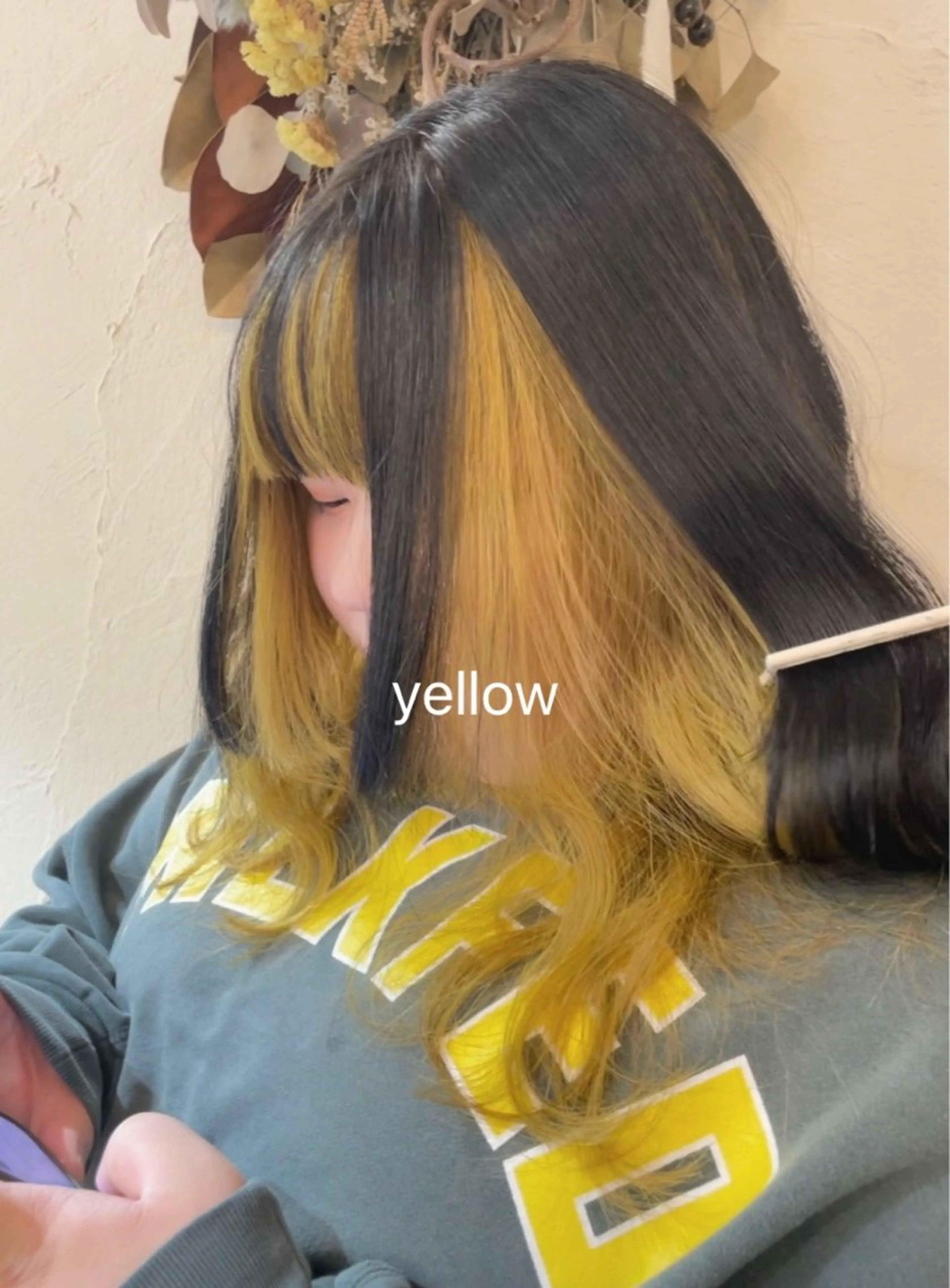 セミロング カラー ヘアアレンジ インナーカラー 加藤あいり／大人 可愛いモテカラー♡のヘアスタイル