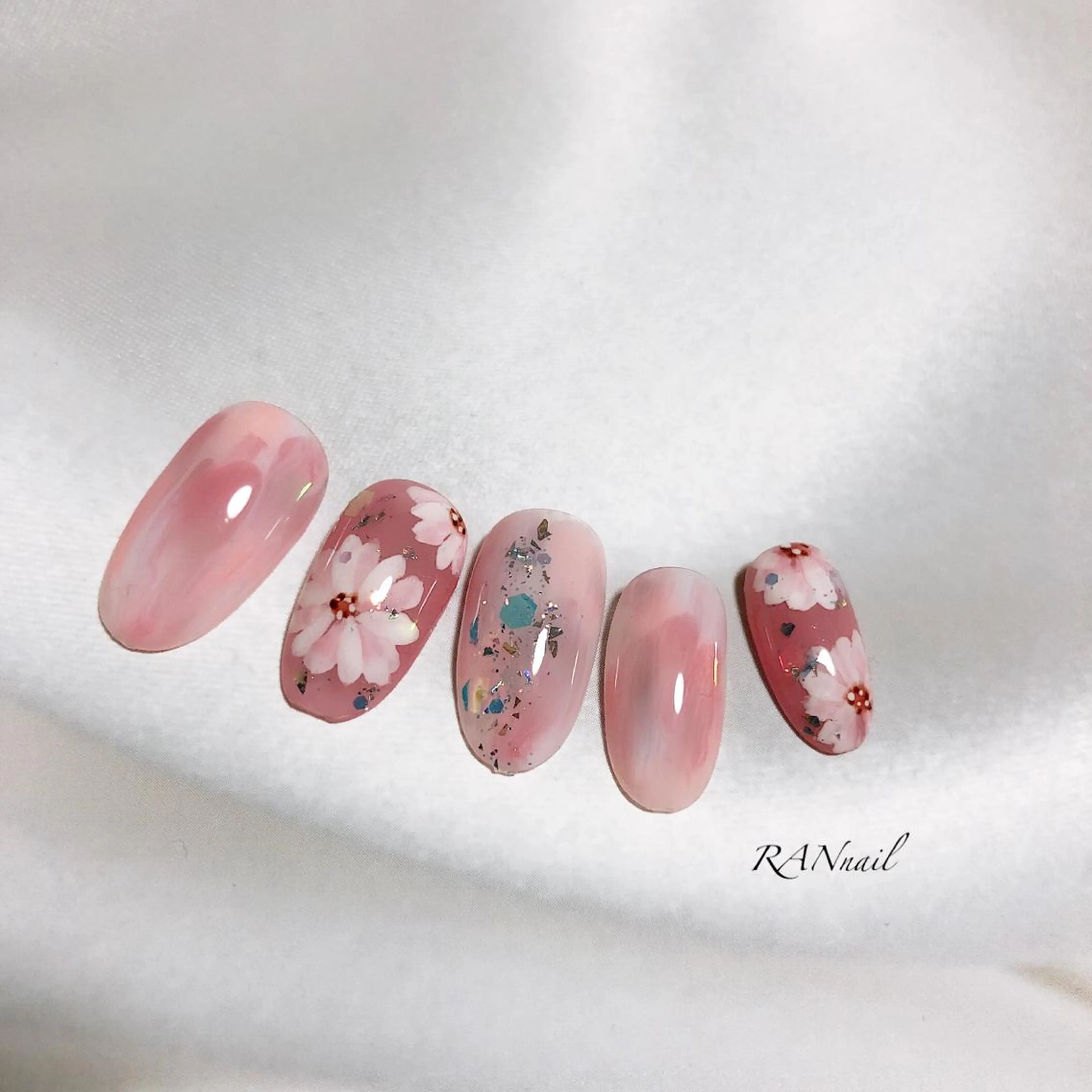 ネイル フラワーネイル フットネイル 大理石ネイル(マーブル) オフィスネイル パープル ハンドネイル フットネイル RAN nailのネイルデザイン