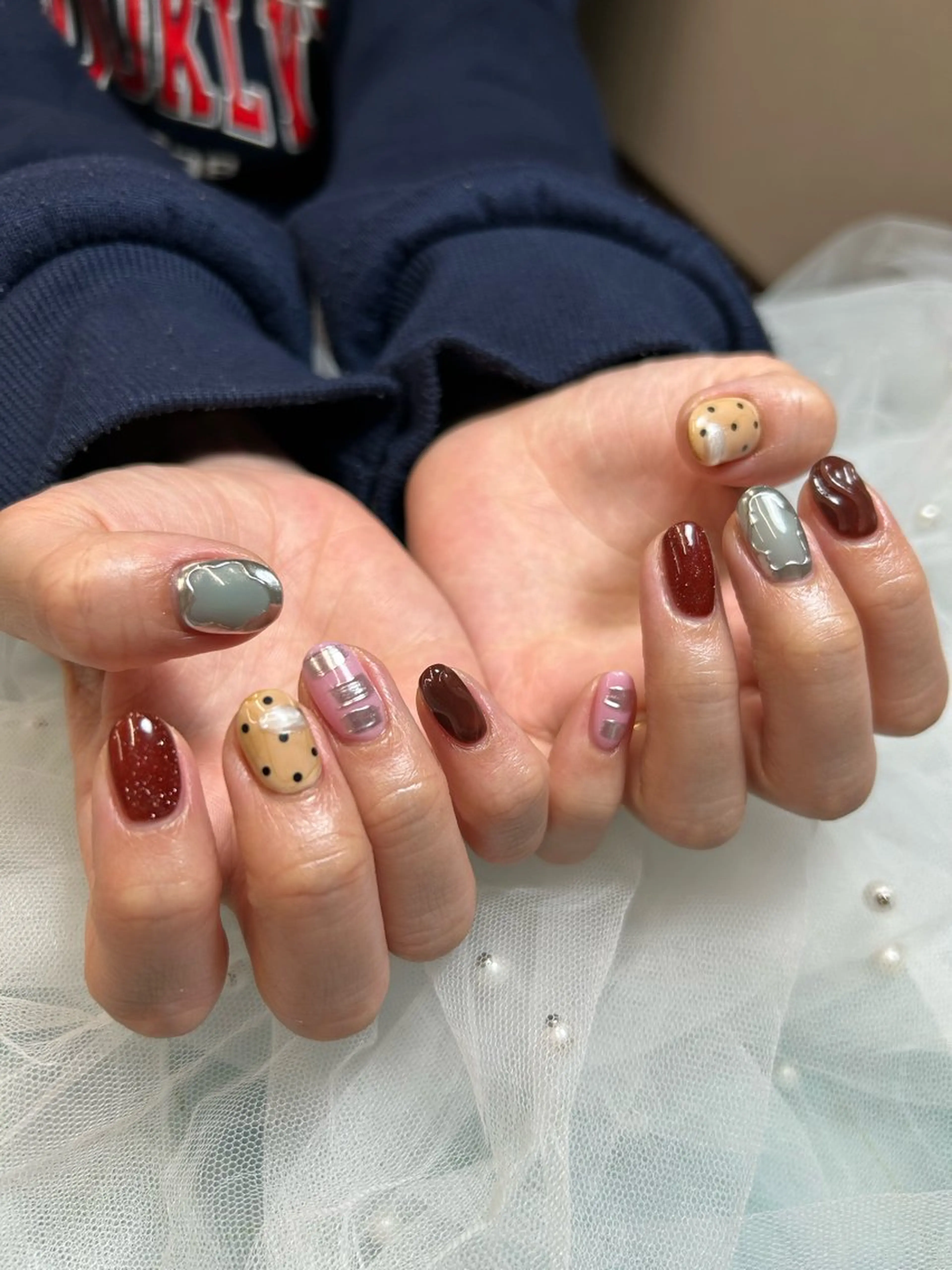 ネイル takara nail所属・takara射水高岡 マグネット韓国ポップのネイルデザイン