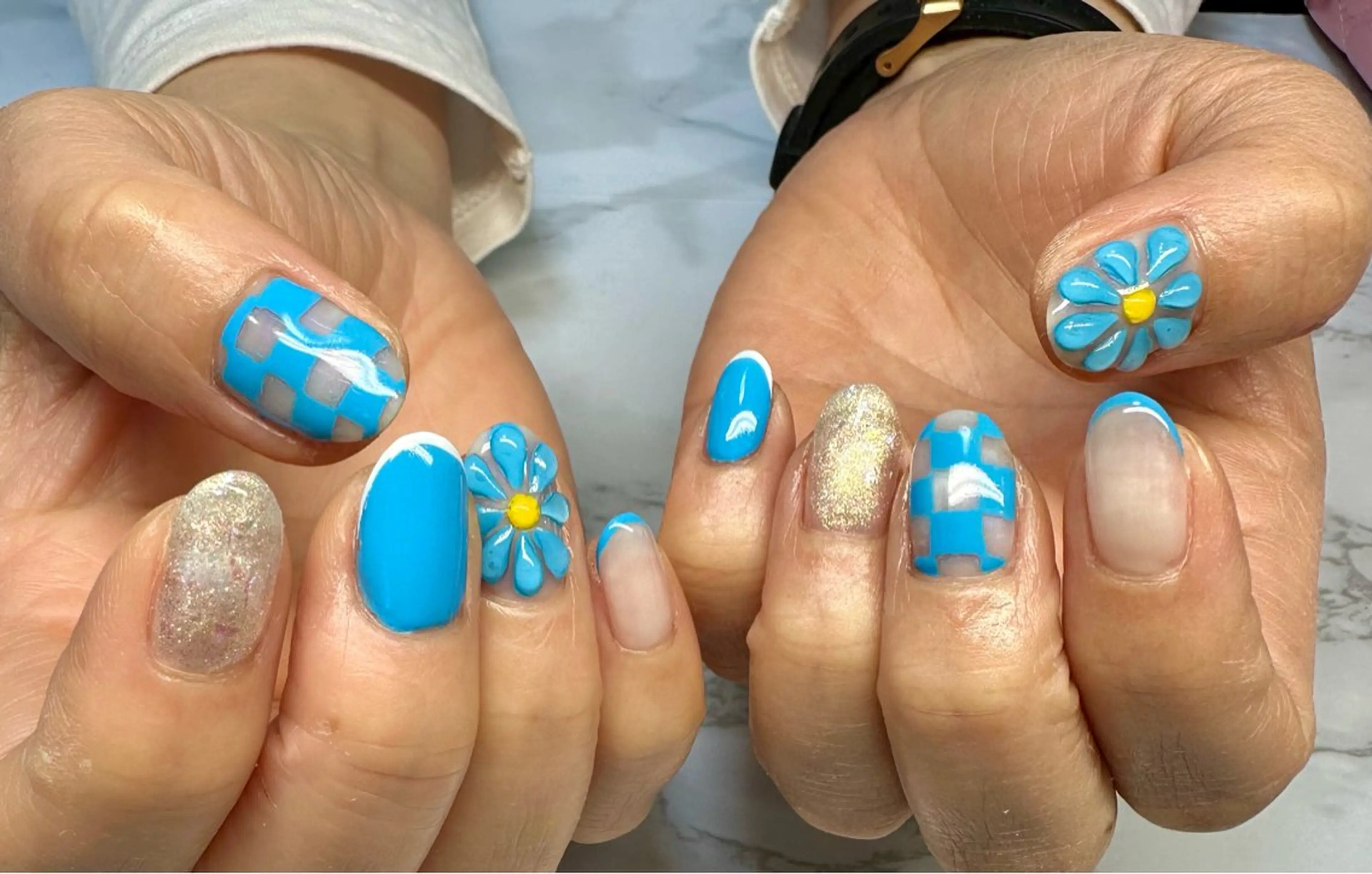 ネイル マグネットネイル ニュアンスネイル 春ネイル M.N_ nailのネイルデザイン