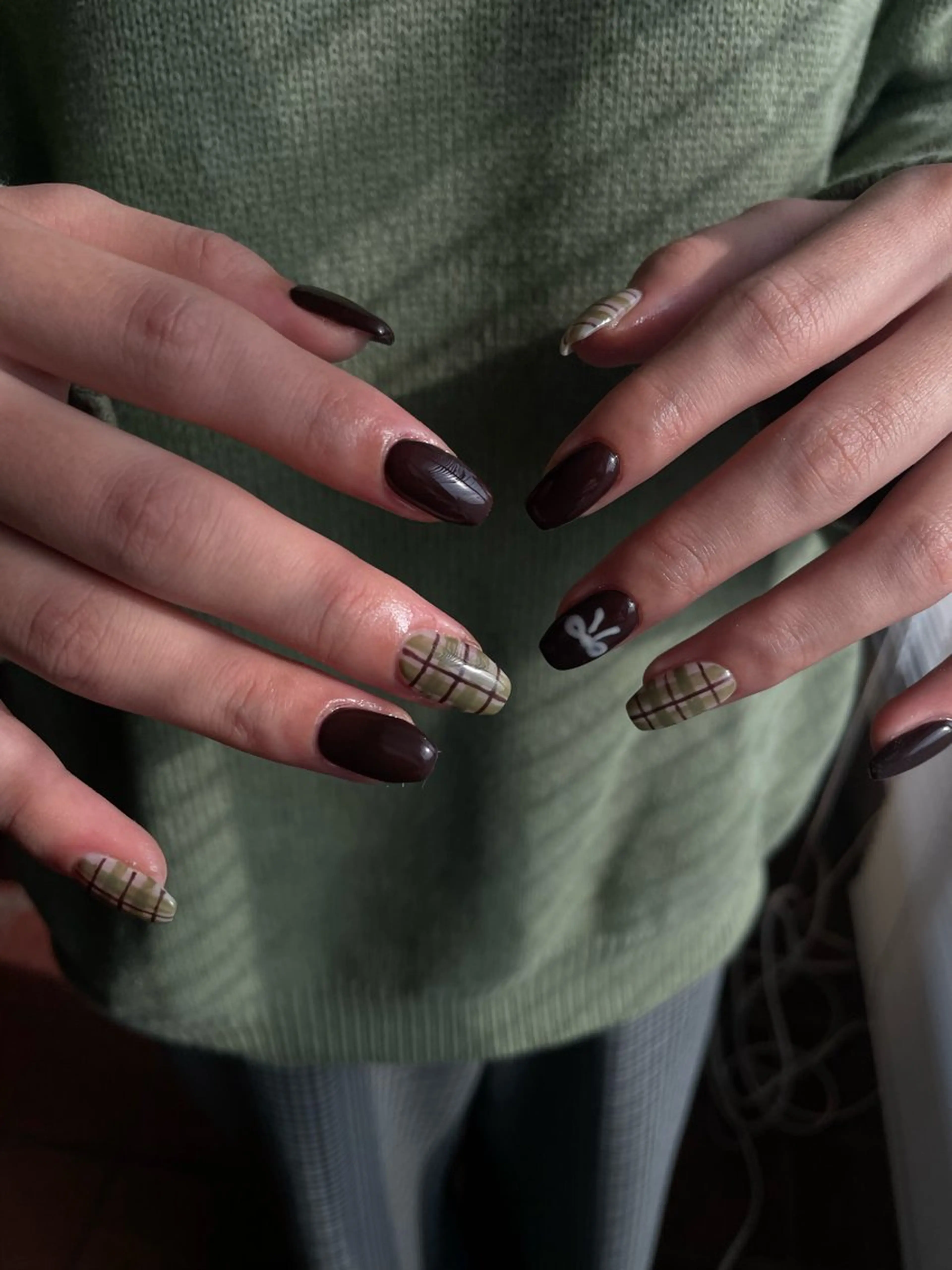 ネイル ハンドネイル shion .のネイルデザイン