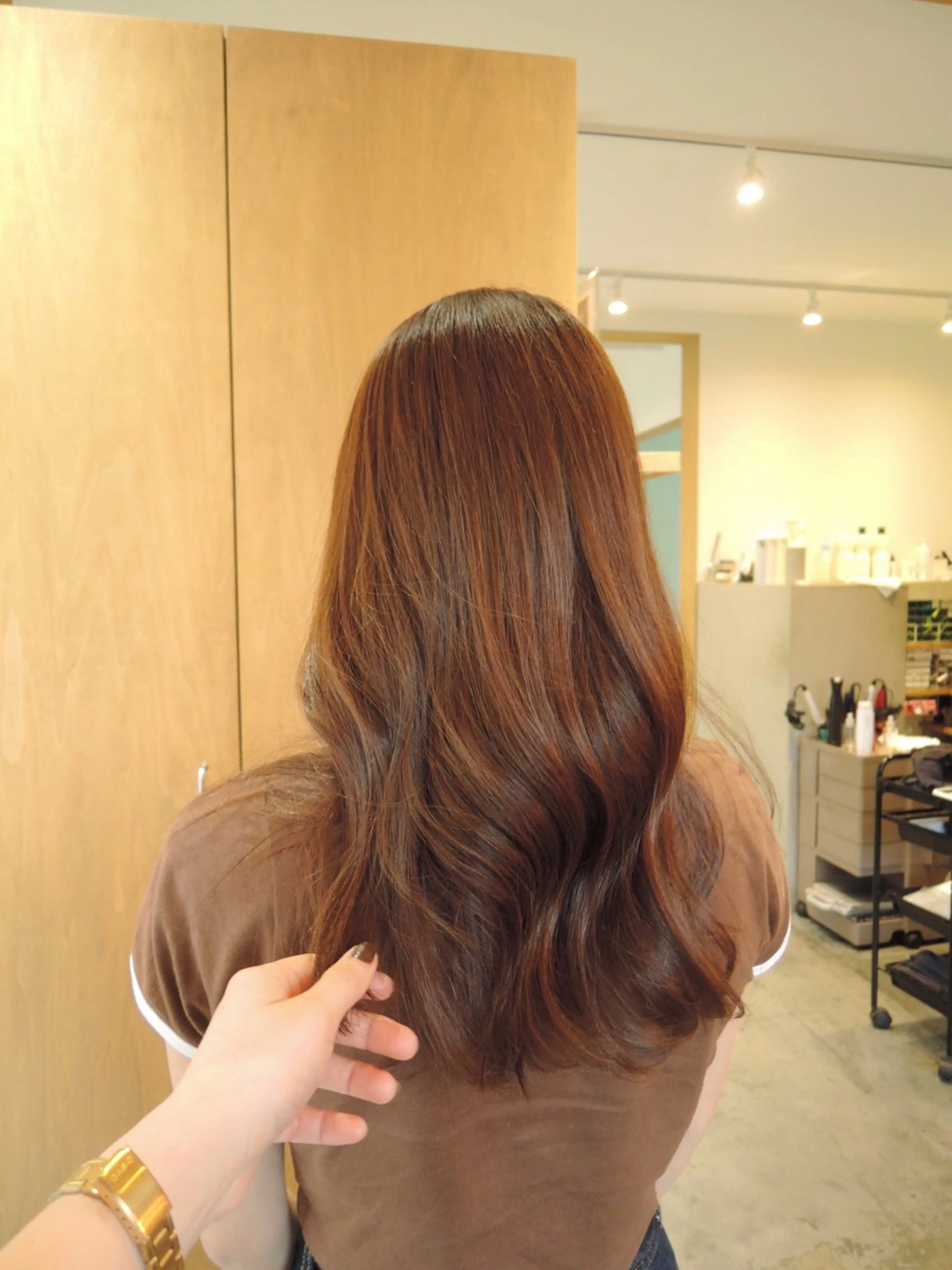 ロング カラー ブラウンカラー YUI／レイヤー カット/透明感カラーのヘアスタイル