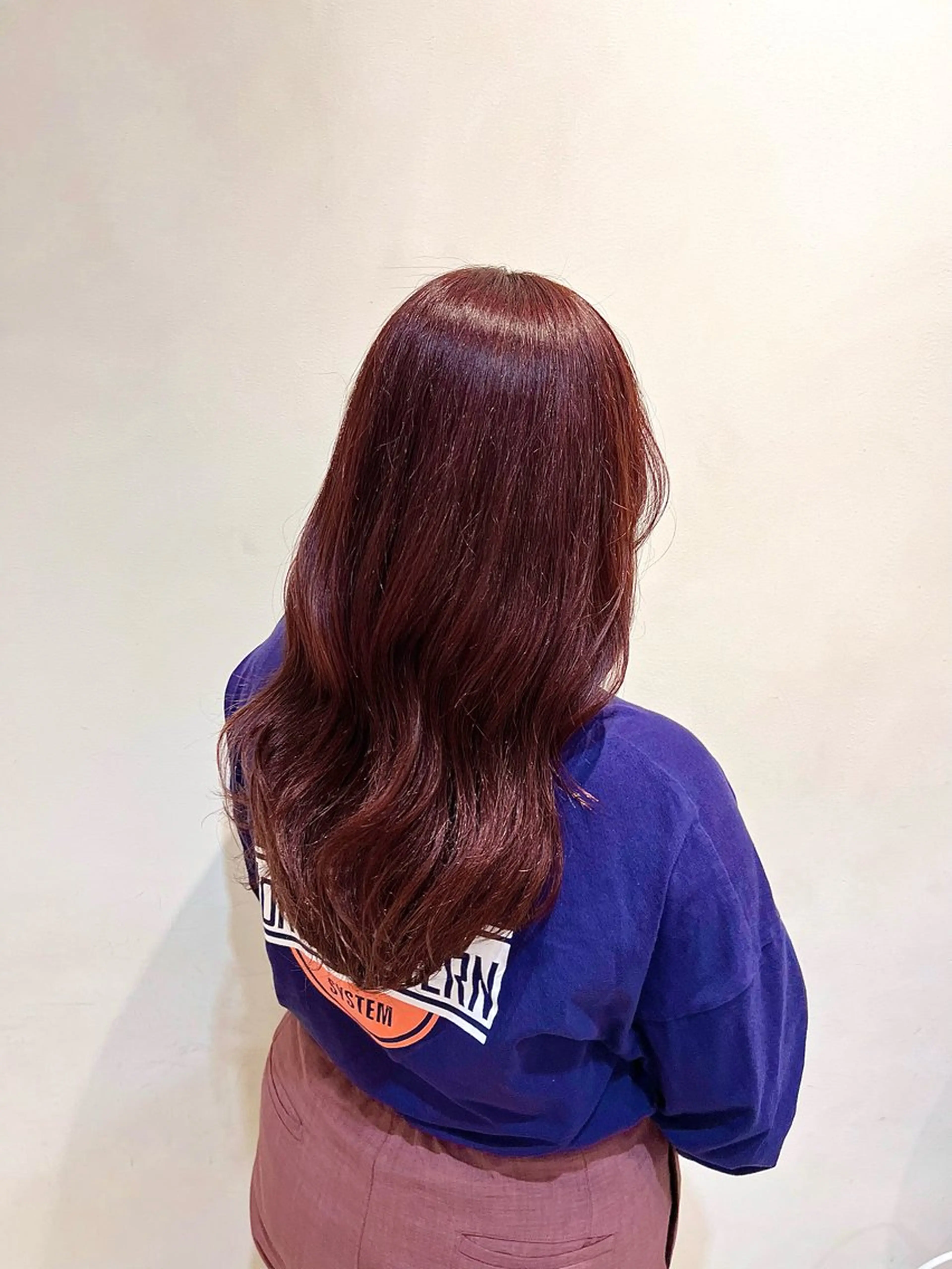 ロング カラー レイヤーカット/ 透明感カラー/カナのヘアスタイル