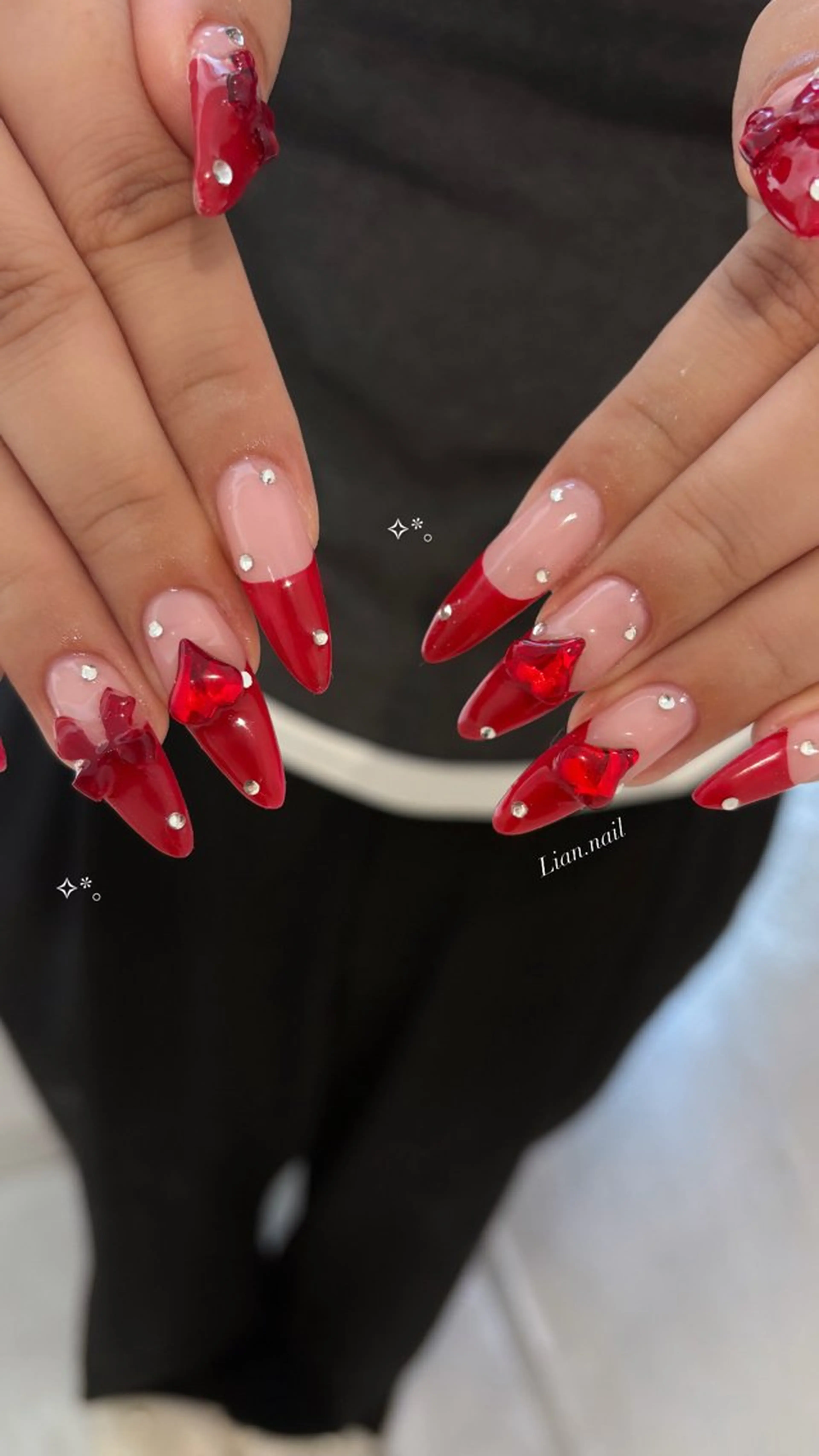 ロング ハンドネイル Lian nailのネイルデザイン