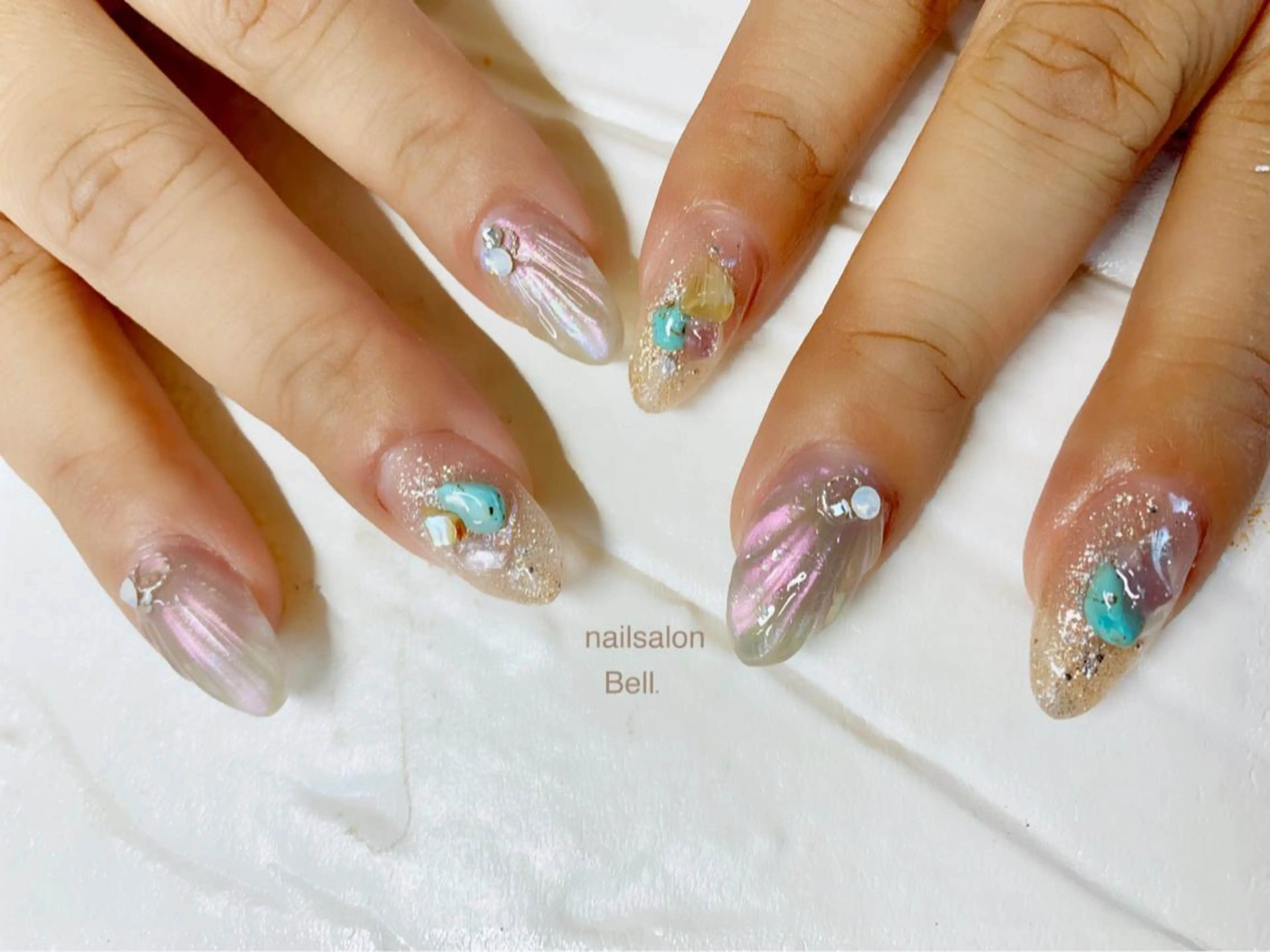 ネイル アートネイル Y. Reonaのネイルデザイン