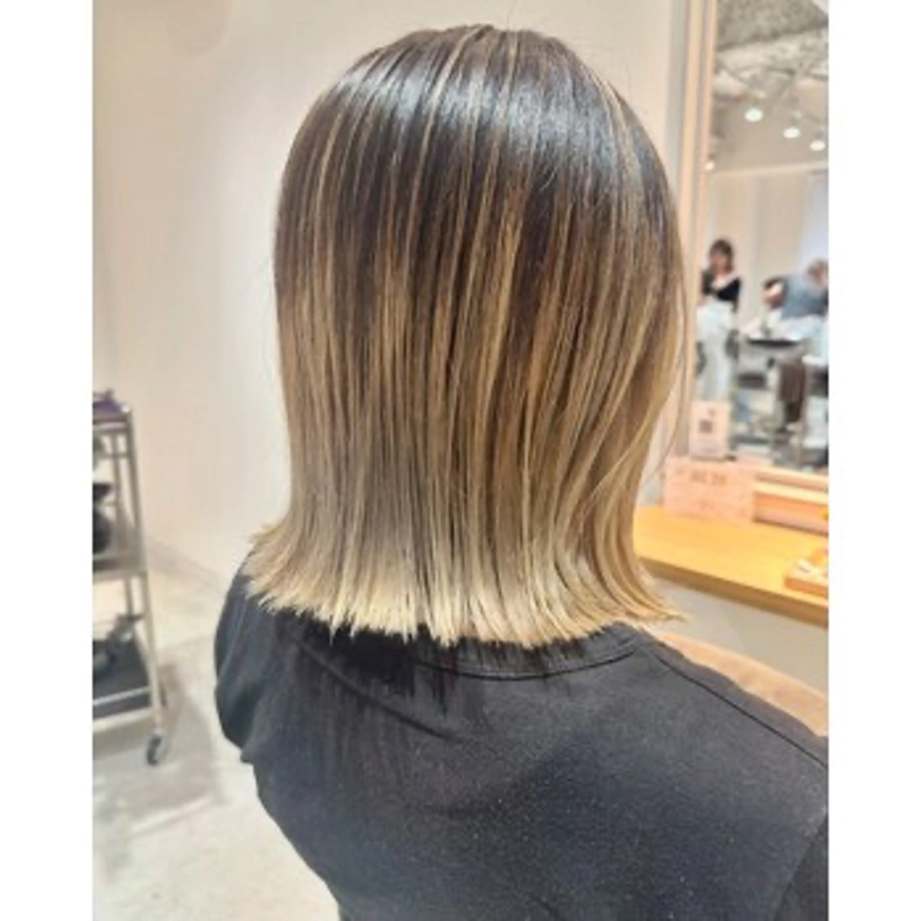 ミディアム カラー ハイライトカラー ハイライト ✂️岡田 大夢のヘアスタイル