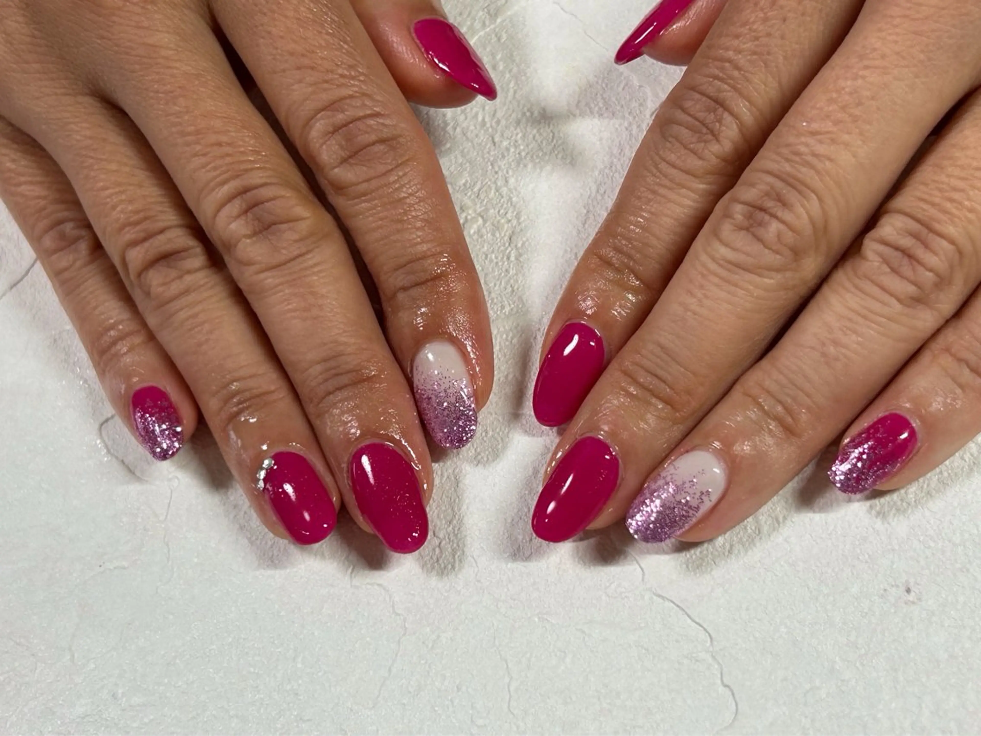 ネイル オーロラネイル フットネイル フレンチネイル ジェルネイル マグネットネイル ハンドネイル kiki nail &brow二子玉川の眉毛・アイブロウイメージ