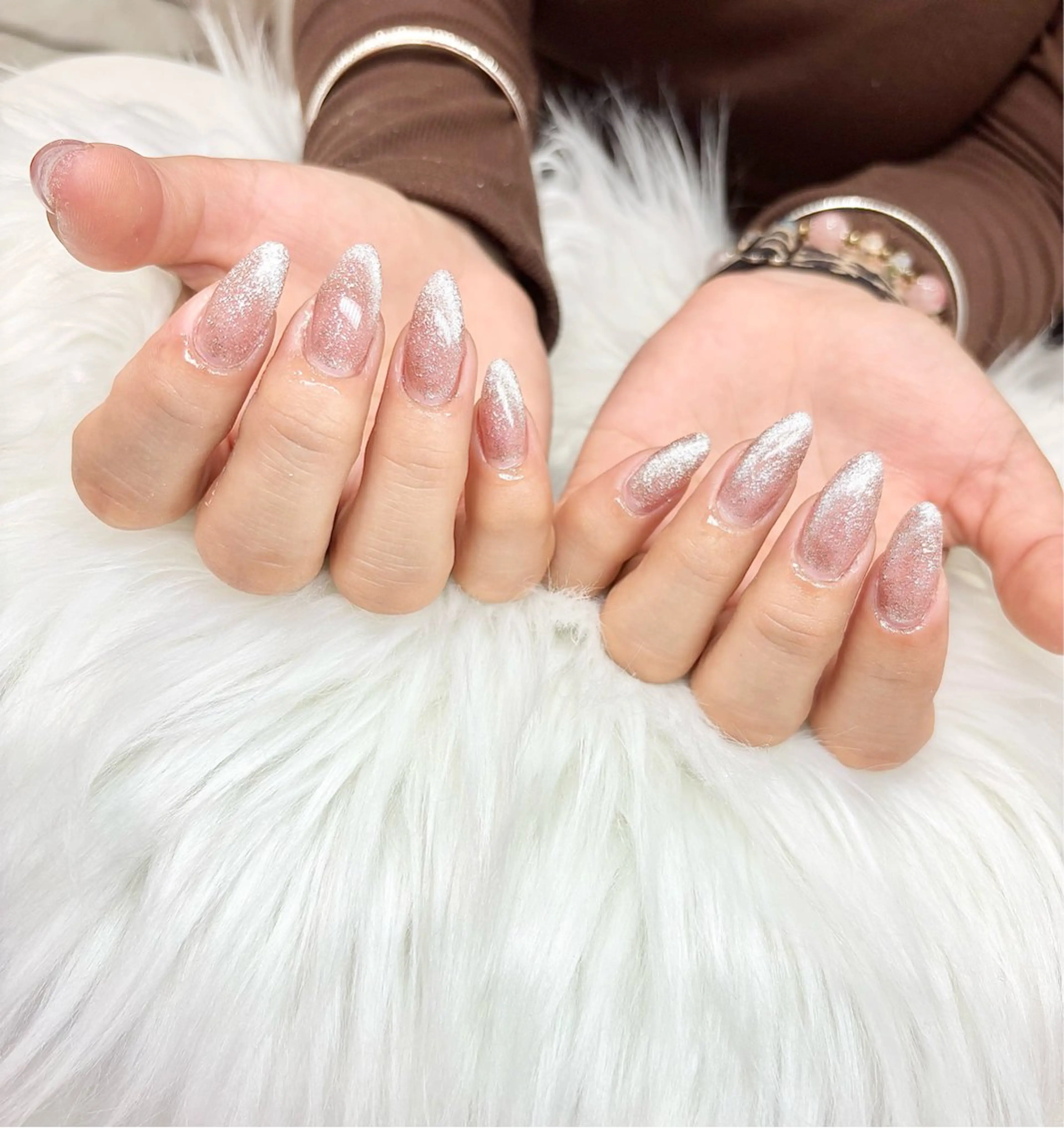 ネイル フラッシュネイル フレンチネイル キラキラネイル 韓国ネイル マグネットネイル VOXJAPAN CHIYURIのネイルデザイン