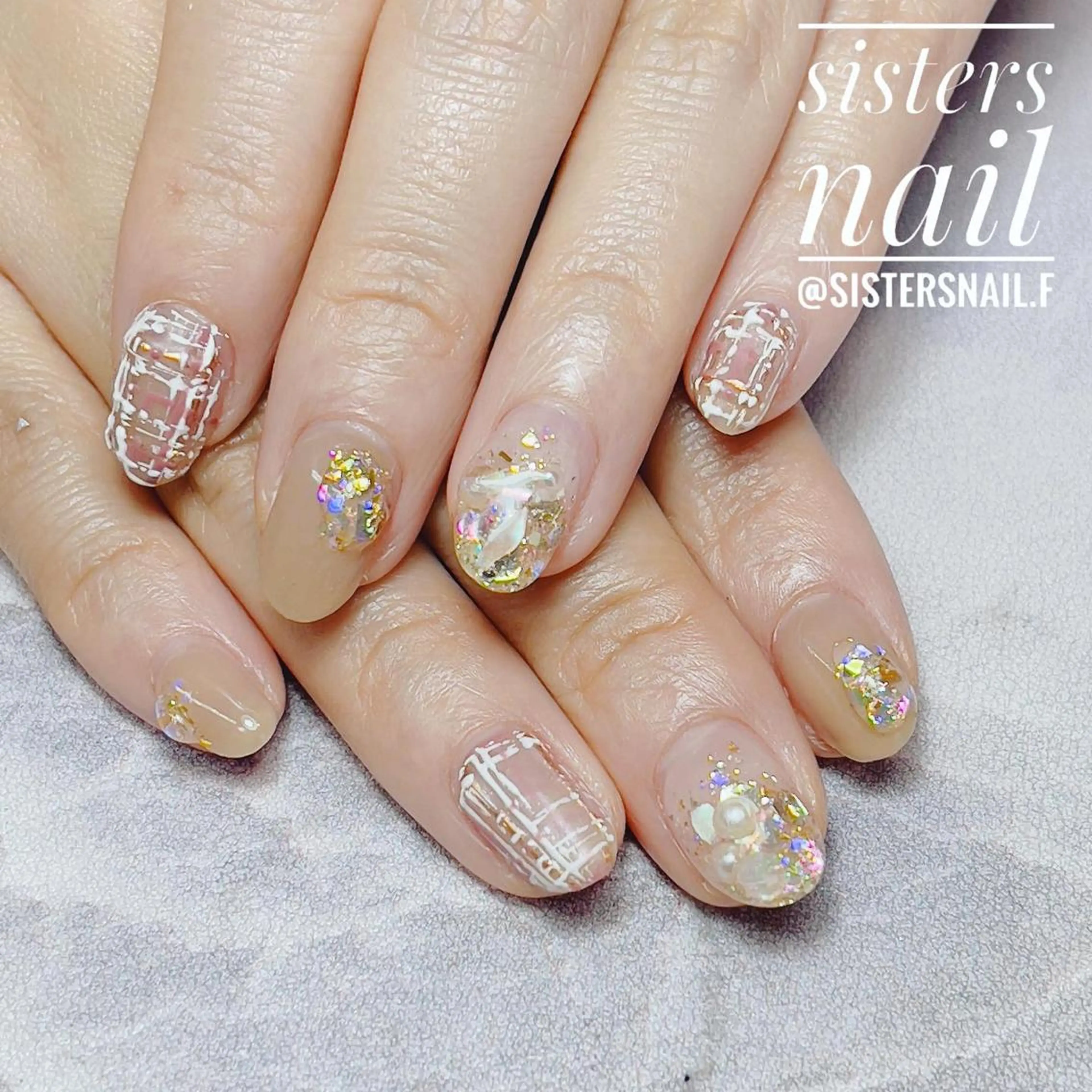ネイル アートネイル キラキラネイル マットネイル 持ち込み ニュアンスネイル sisters nail.fのネイルデザイン