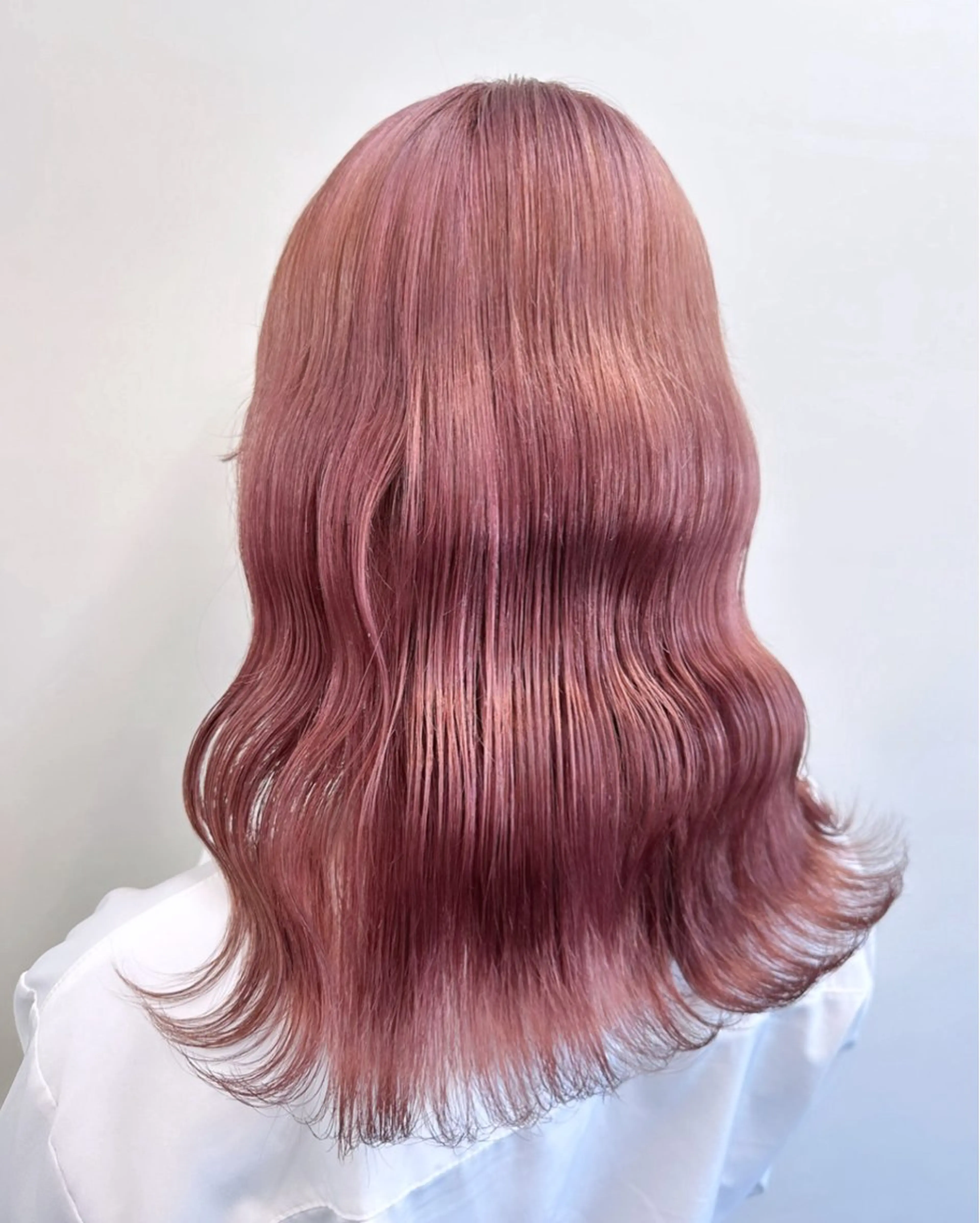 セミロング ヘアカラー 近藤 楓花のヘアスタイル