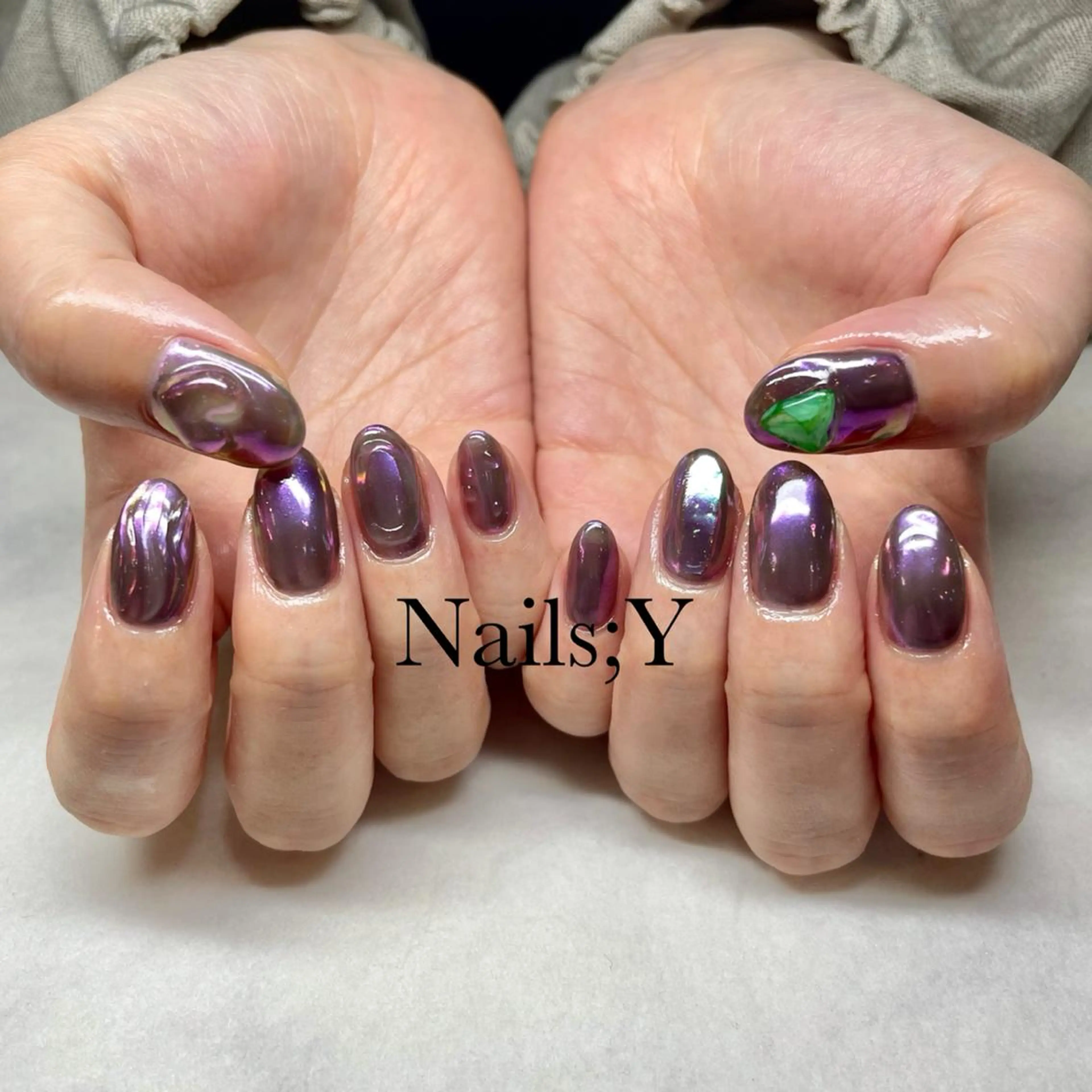 ネイル オーロラネイル ジェルネイル 氷ネイル・うるうるネイル パラジェル パープル yo koのネイルデザイン
