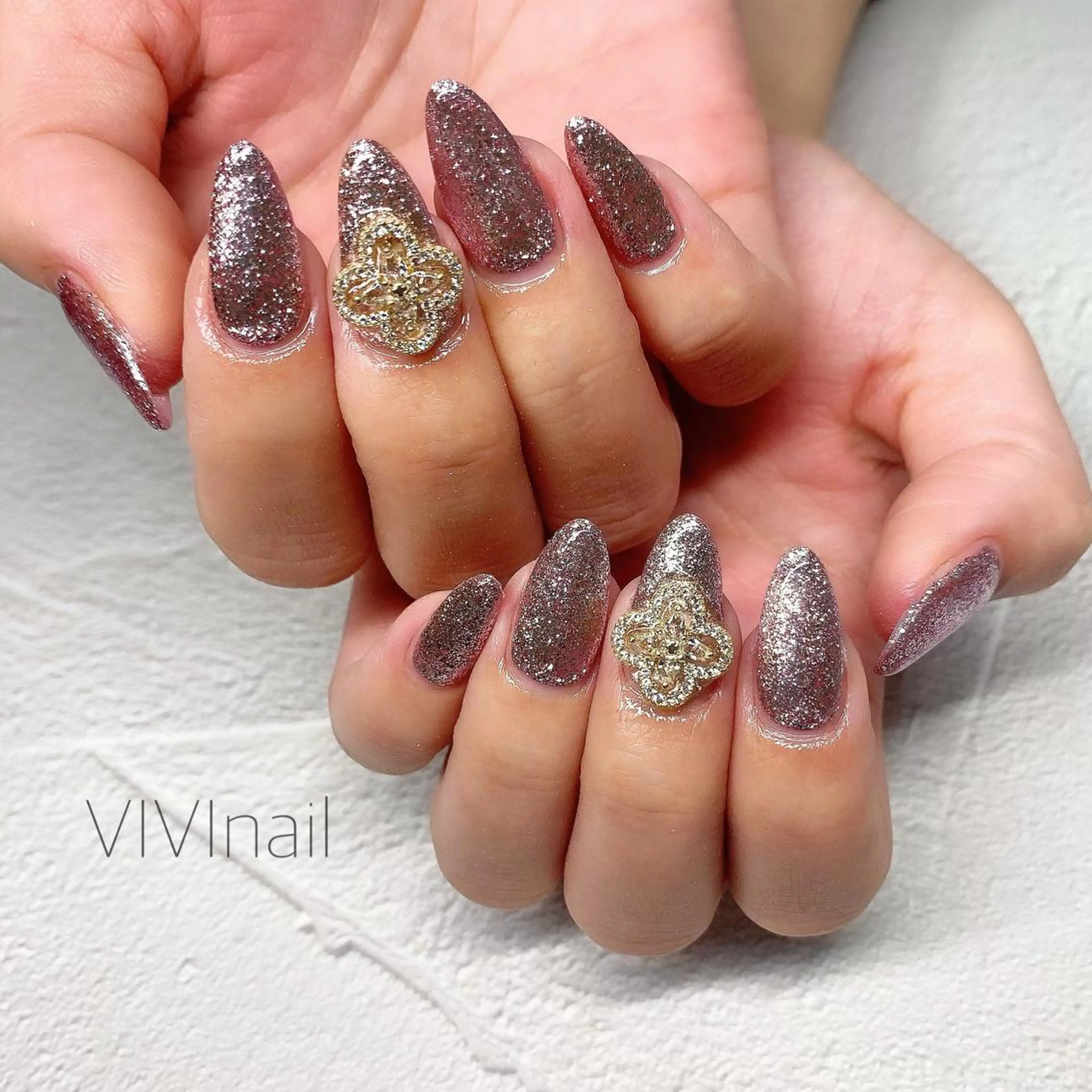 ネイル シンプルネイル ハンドネイル vivi nailのネイルデザイン