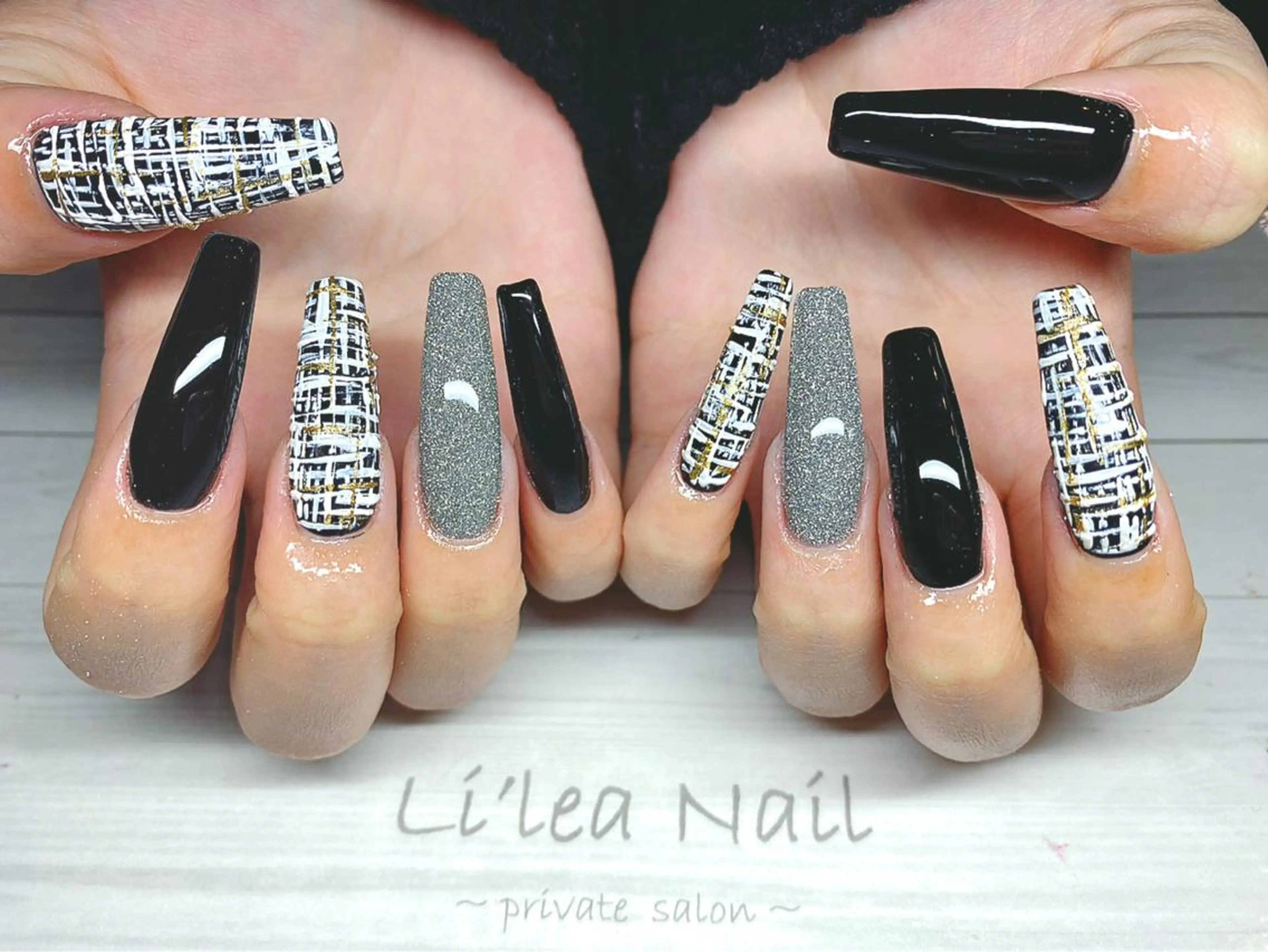 ネイル Li'leaNail AINAのネイルデザイン