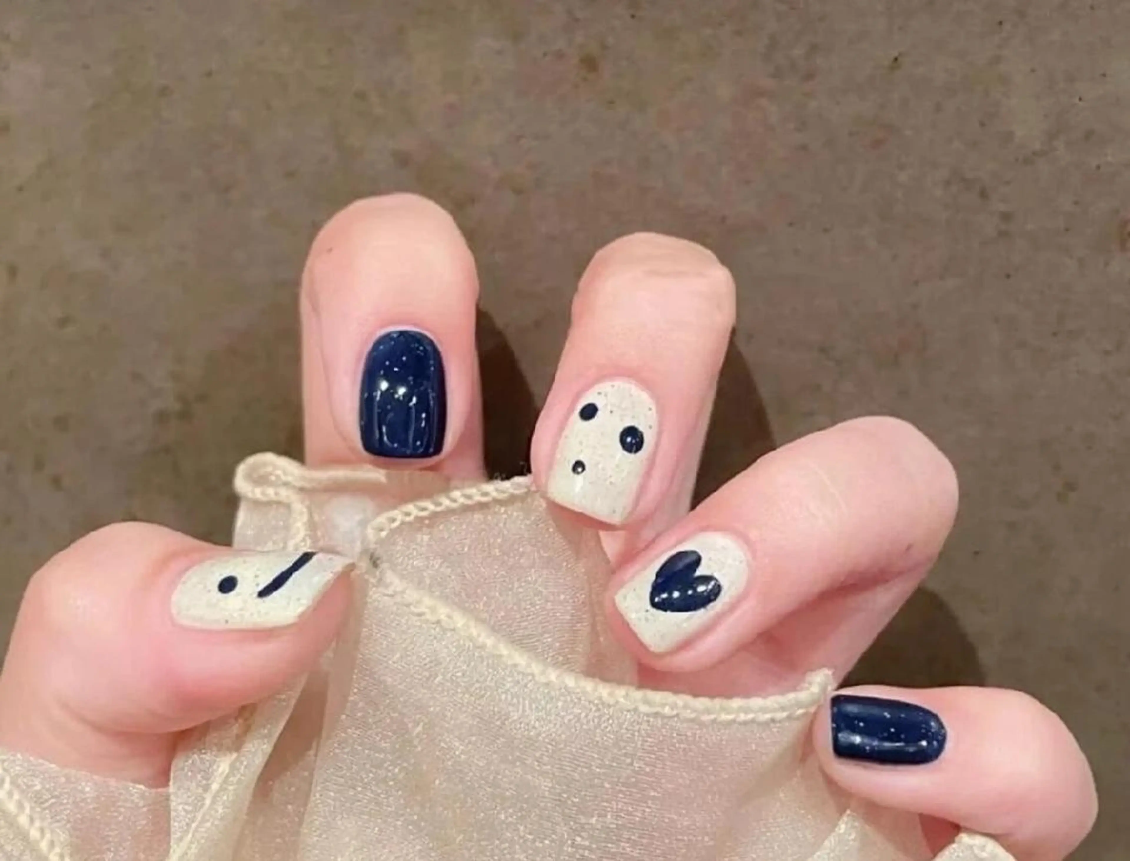 ネイル Theone栄店 田口のネイルデザイン