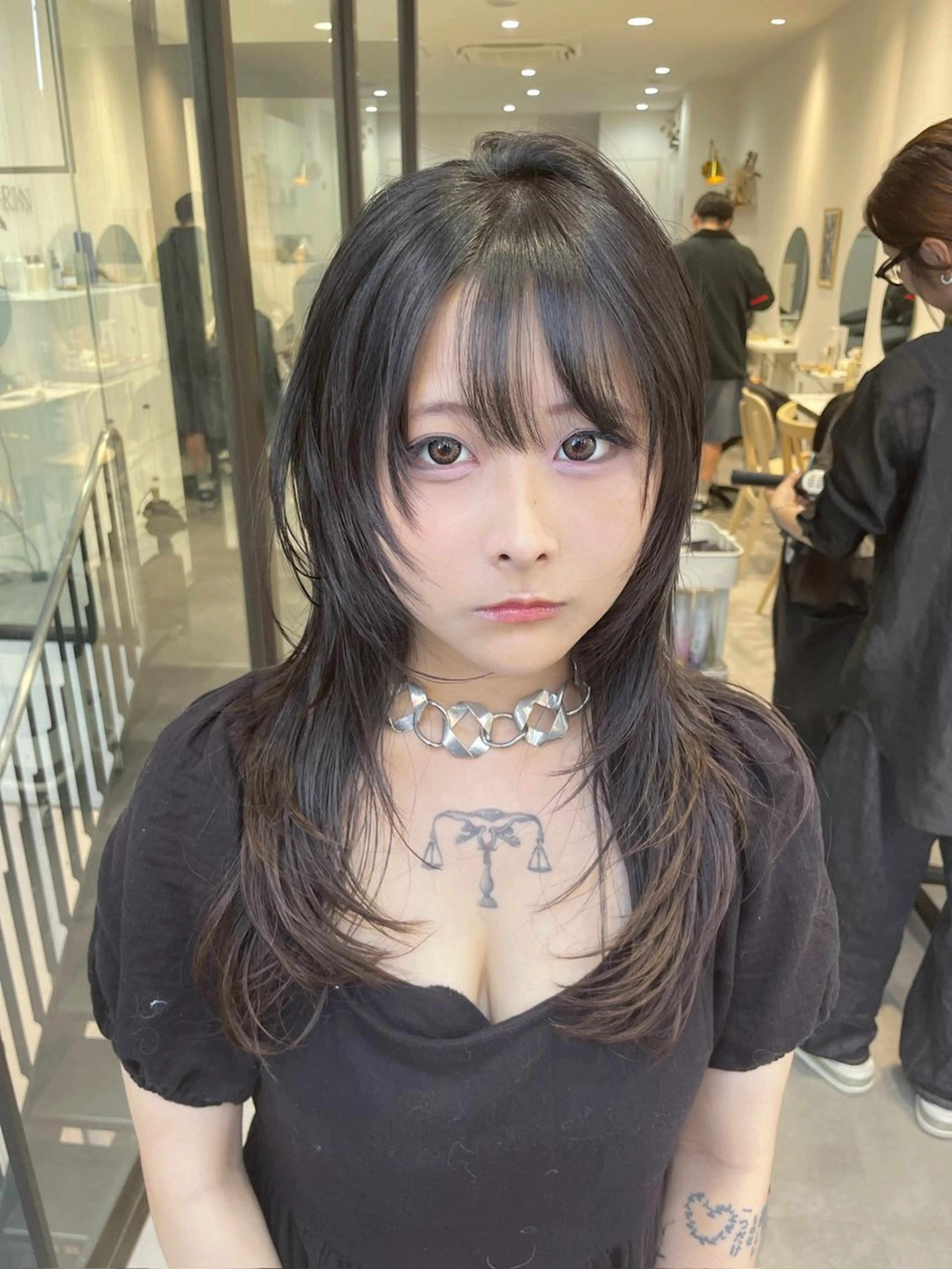 ロング 顔まわりレイヤー ハッシュカット 髪質改善 韓国風ヘア レイヤーカット カット 韓国レイヤー/透明感 /髪質改善/アジキのヘアスタイル