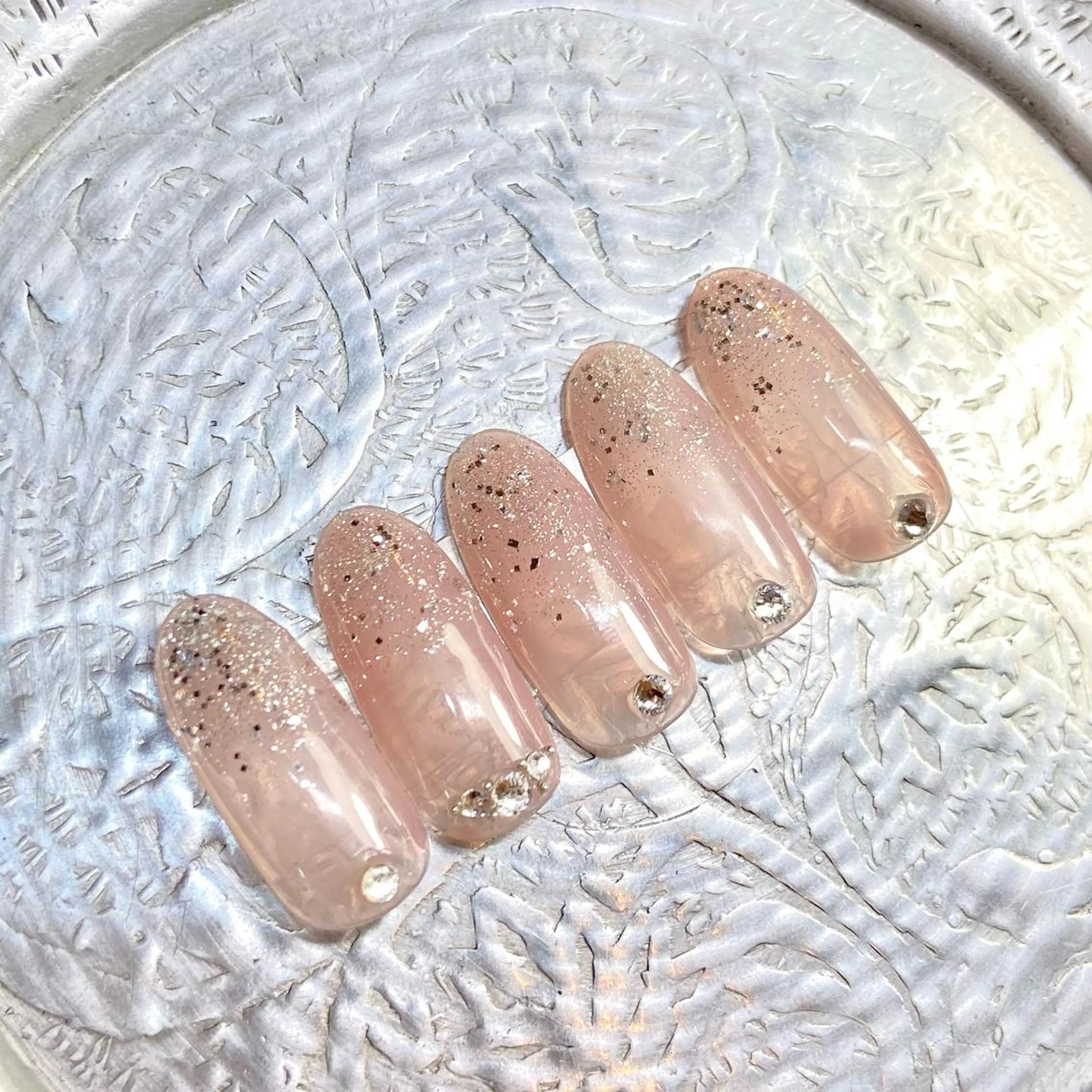 ネイル ラメ(グリッター) ピンク 冬ネイル クリスマス Ange epais nAnnAnのその他イメージ