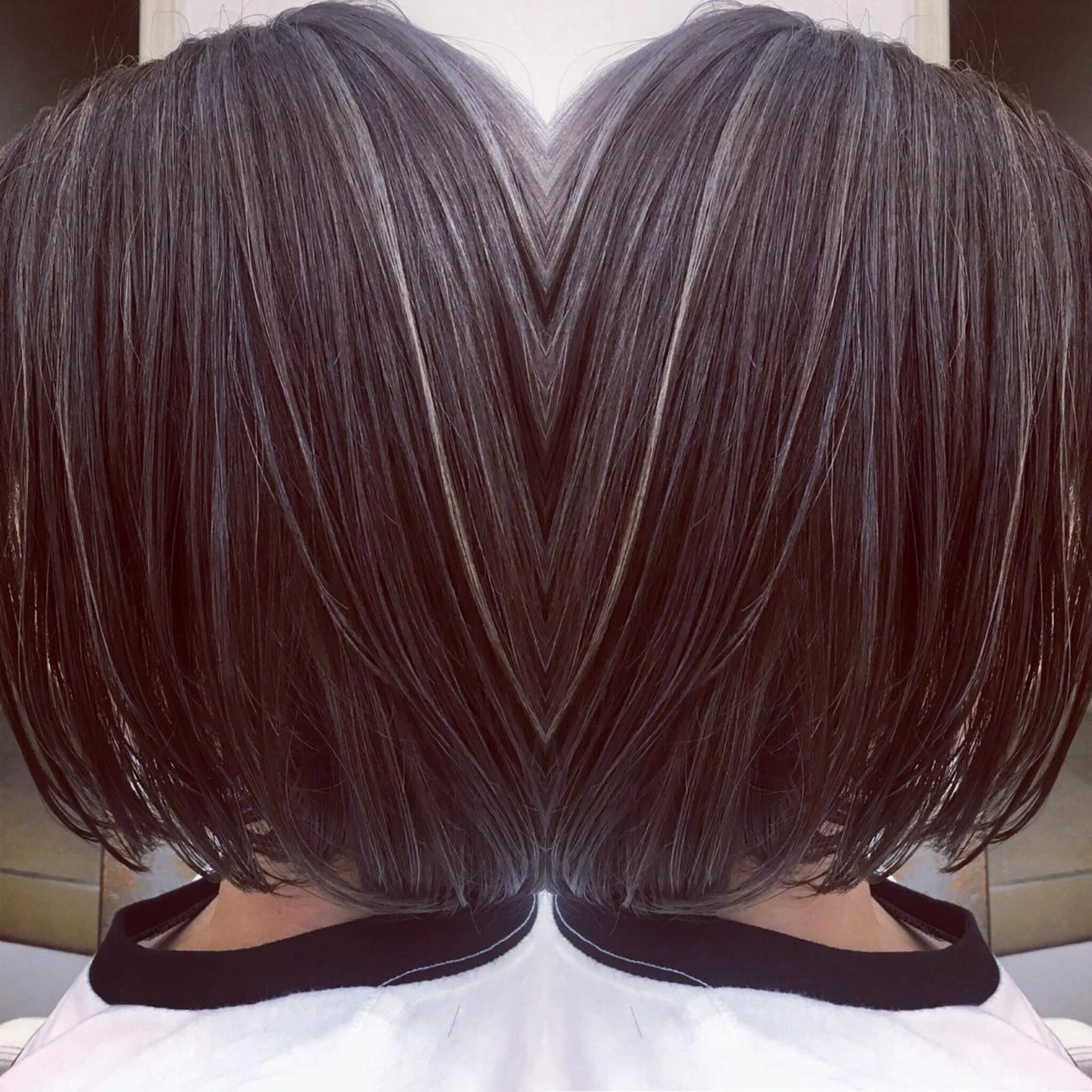 ショート カラー グレージュ ハイライトカラー ハイライト カット ヘアカラー N° jillva ♦️川端裕司♦️のヘアスタイル