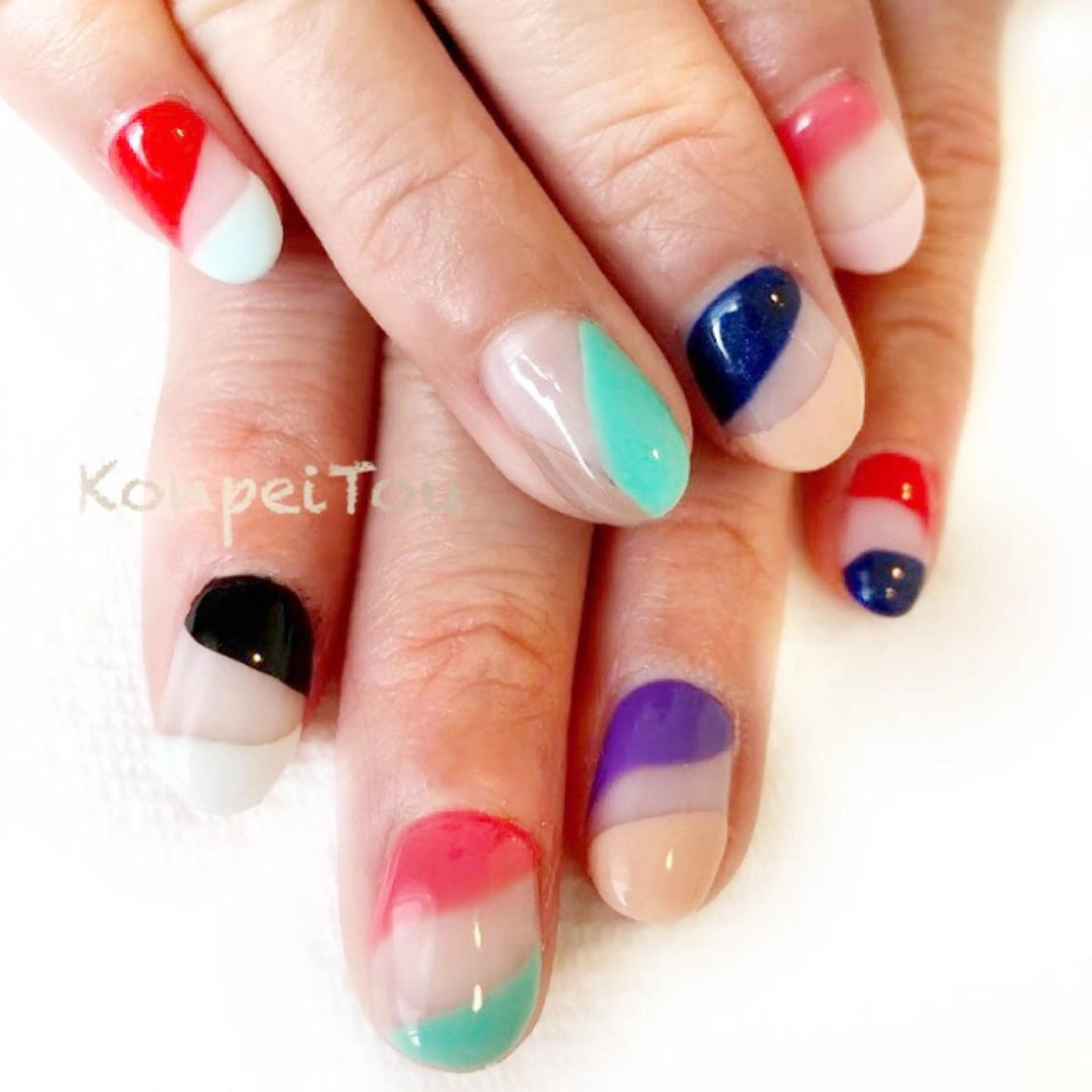 ネイル ジェルネイル パラジェル ハンドネイル おうちのネイルサロン KonpeiTouのネイルデザイン