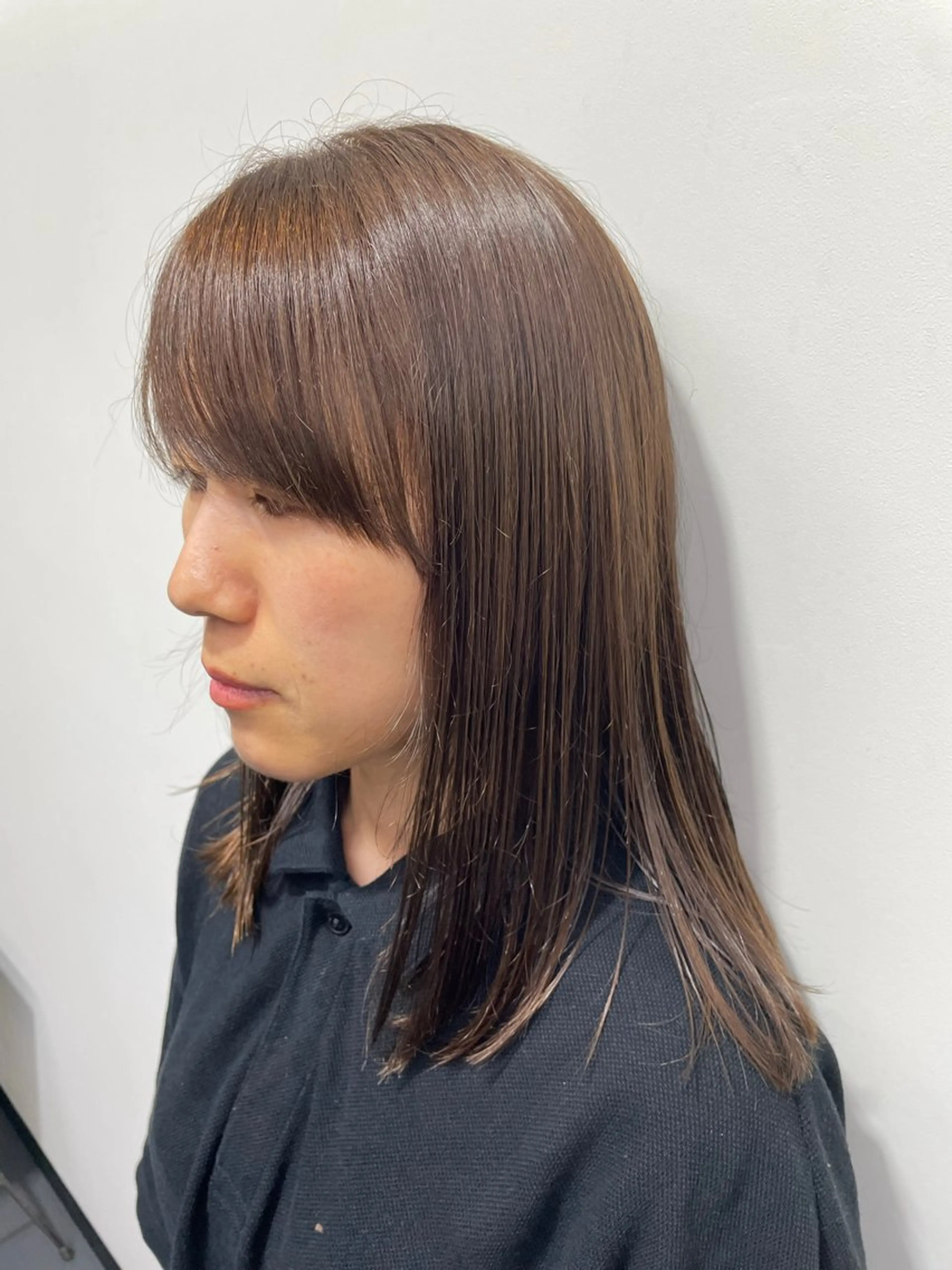 ミディアム カラー KARIOCA HEAD DESIGN所属・Sakairi Yunaのヘアスタイル