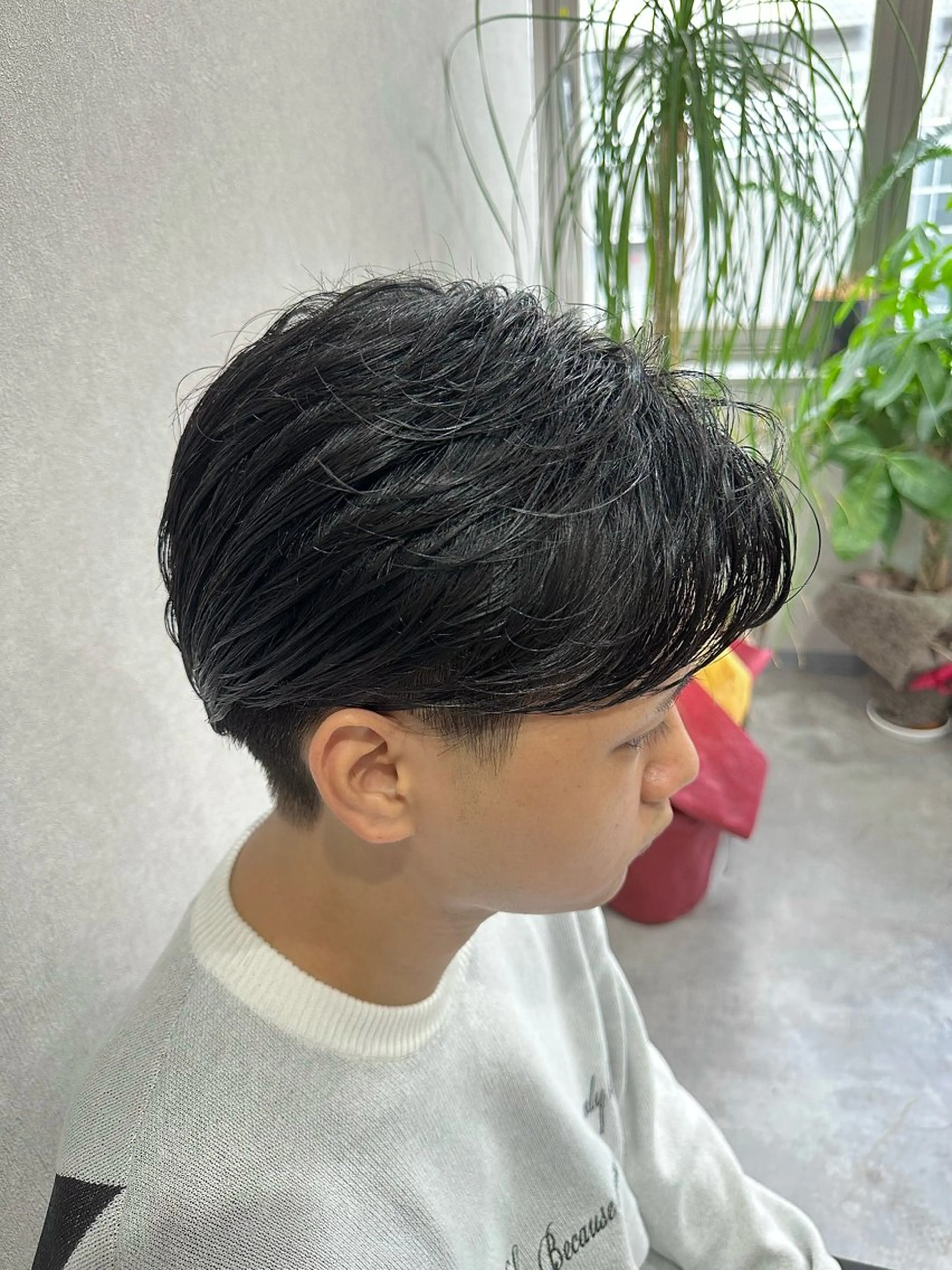 ミディアム パーマ ヘアアレンジ メンズ センターパート マッシュ メンズNo.1美容師 Coshoのヘアスタイル