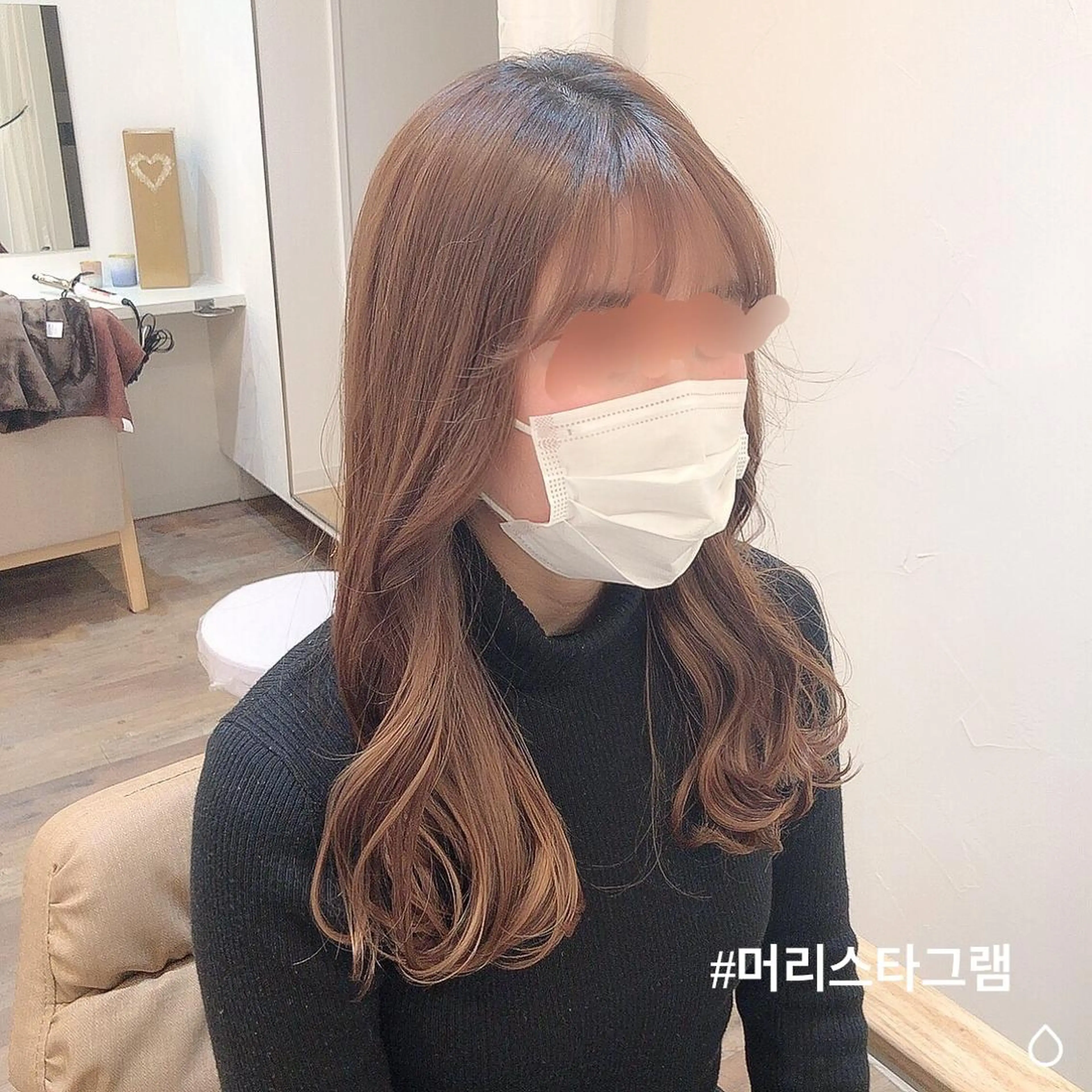 セミロング カラー 韓国風ヘア 艶髪とアイラッシュ ❤️関根悠の眉毛・アイブロウイメージ