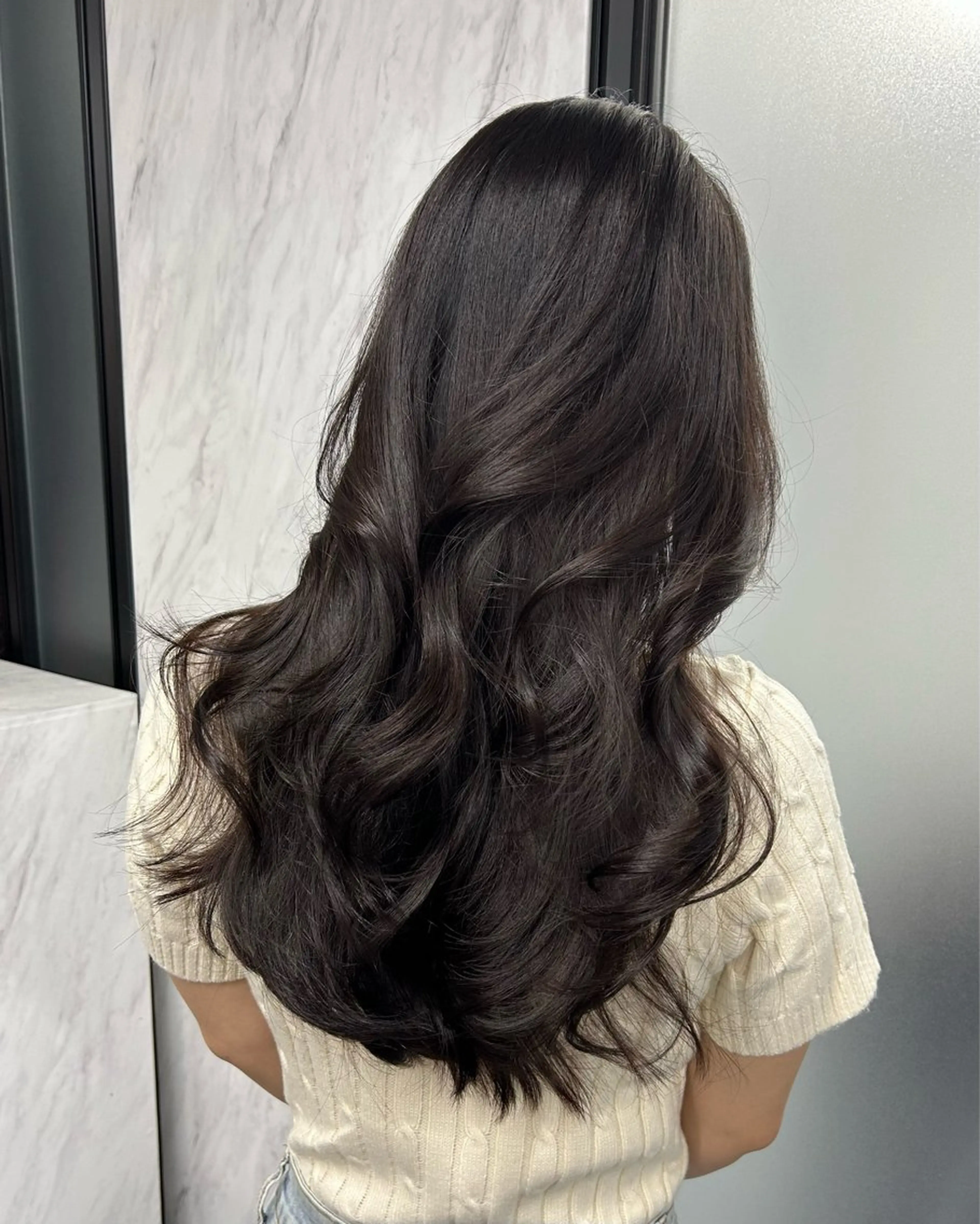 セミロング レイヤーカット nanaka 🤍韓国ワンホンヘアのヘアスタイル