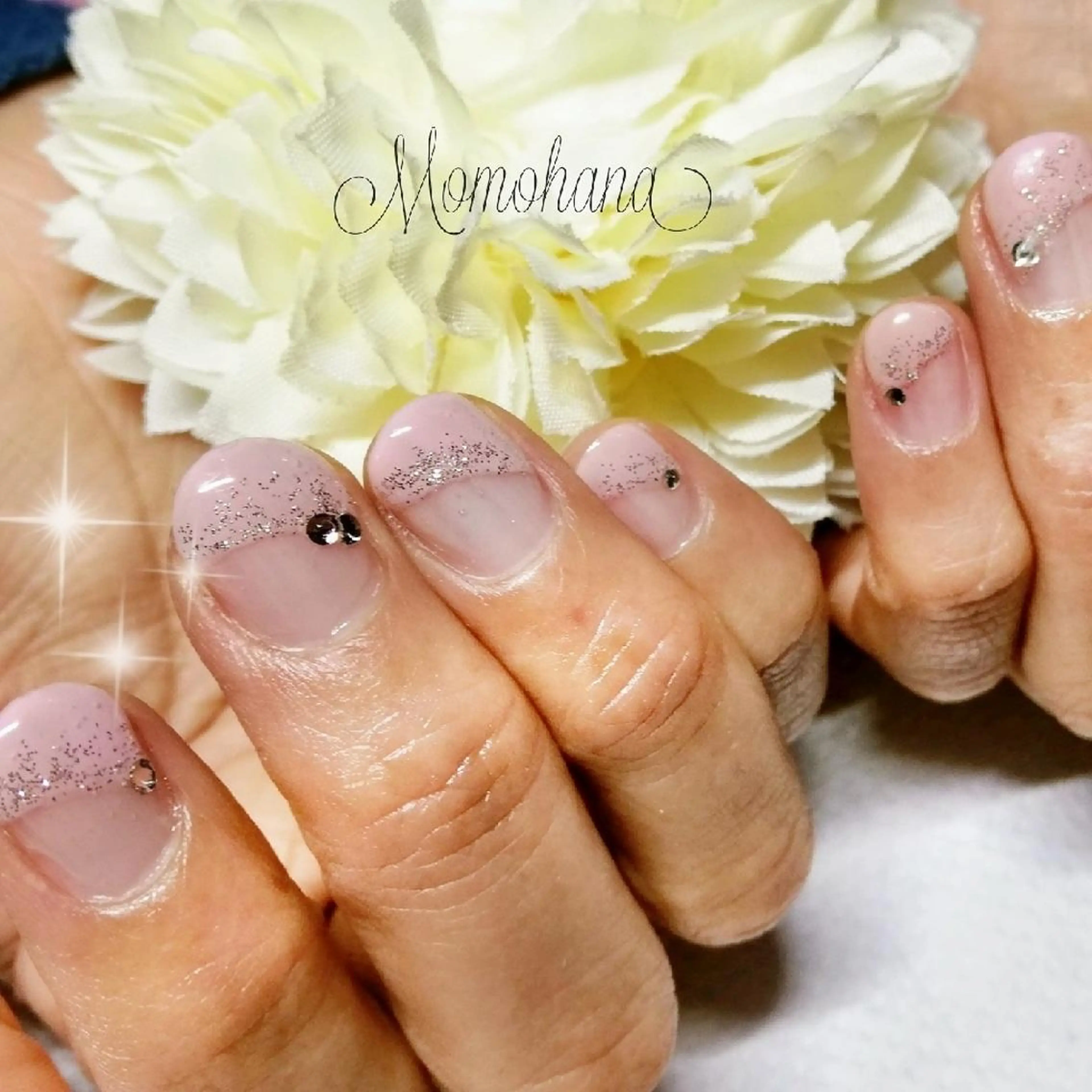 ネイル momohana  のネイルデザイン