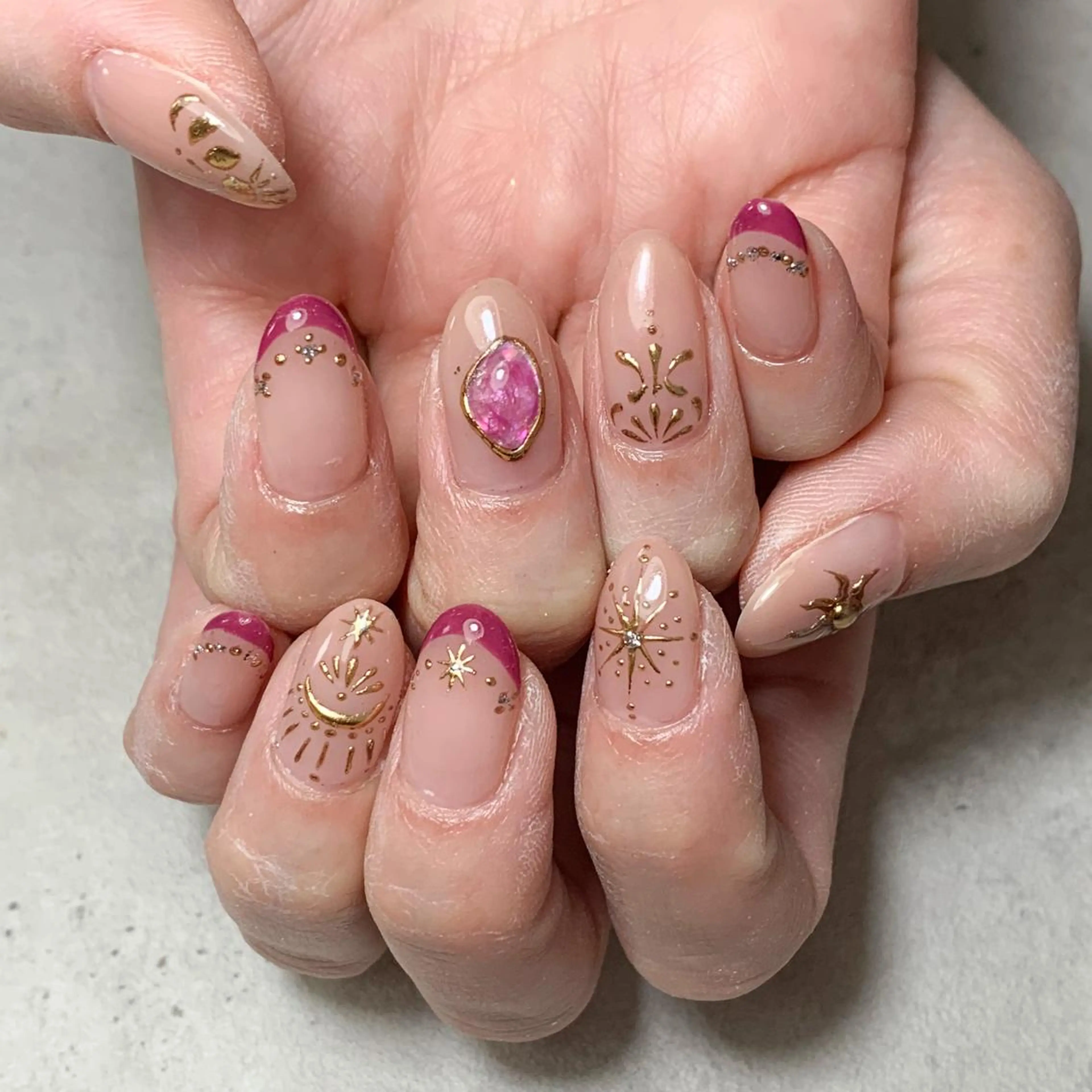 ネイル ハンドネイル FIORITURA aiのネイルデザイン