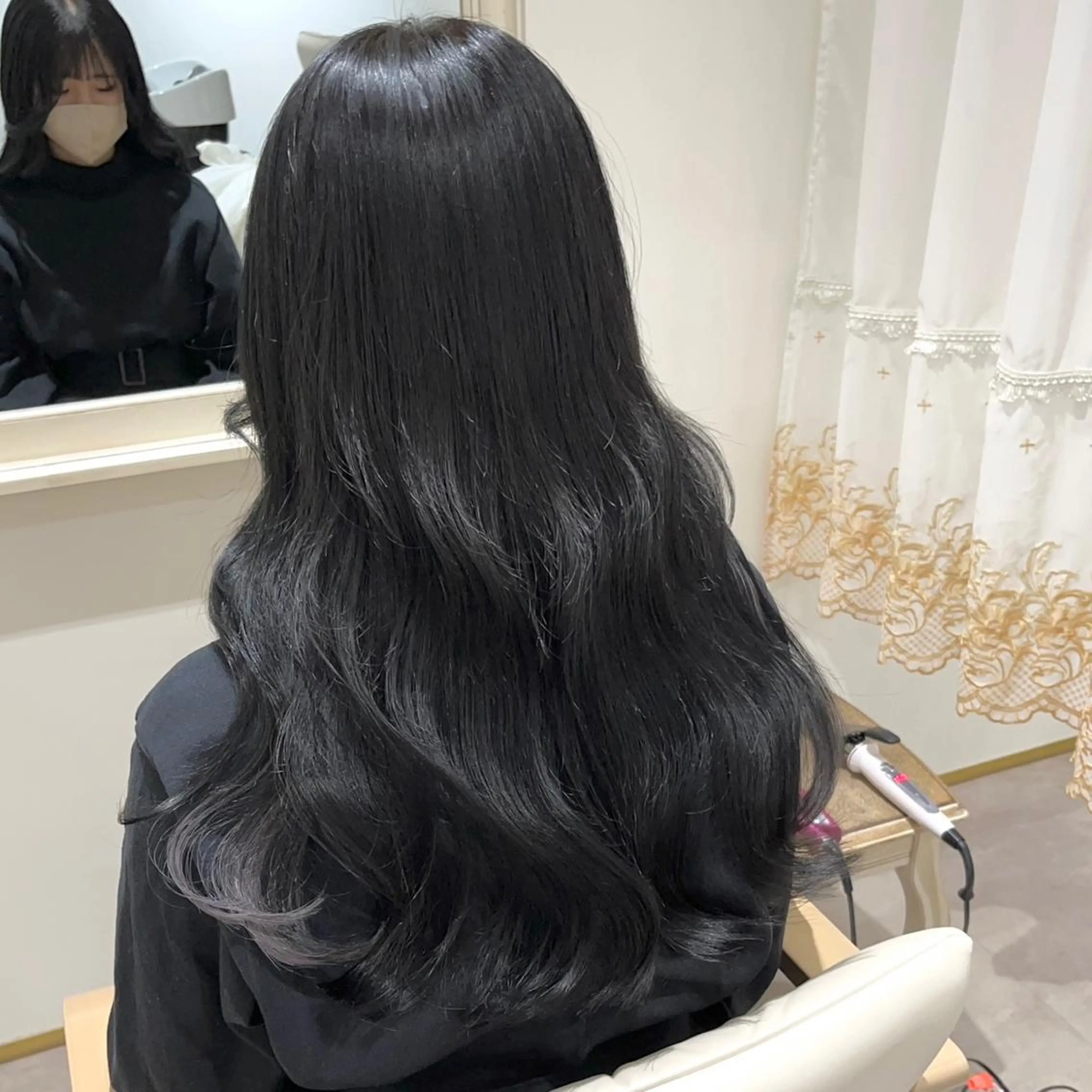 ロング カラー MOE🐈‍⬛🎀 エクステ/ワンホンのヘアスタイル