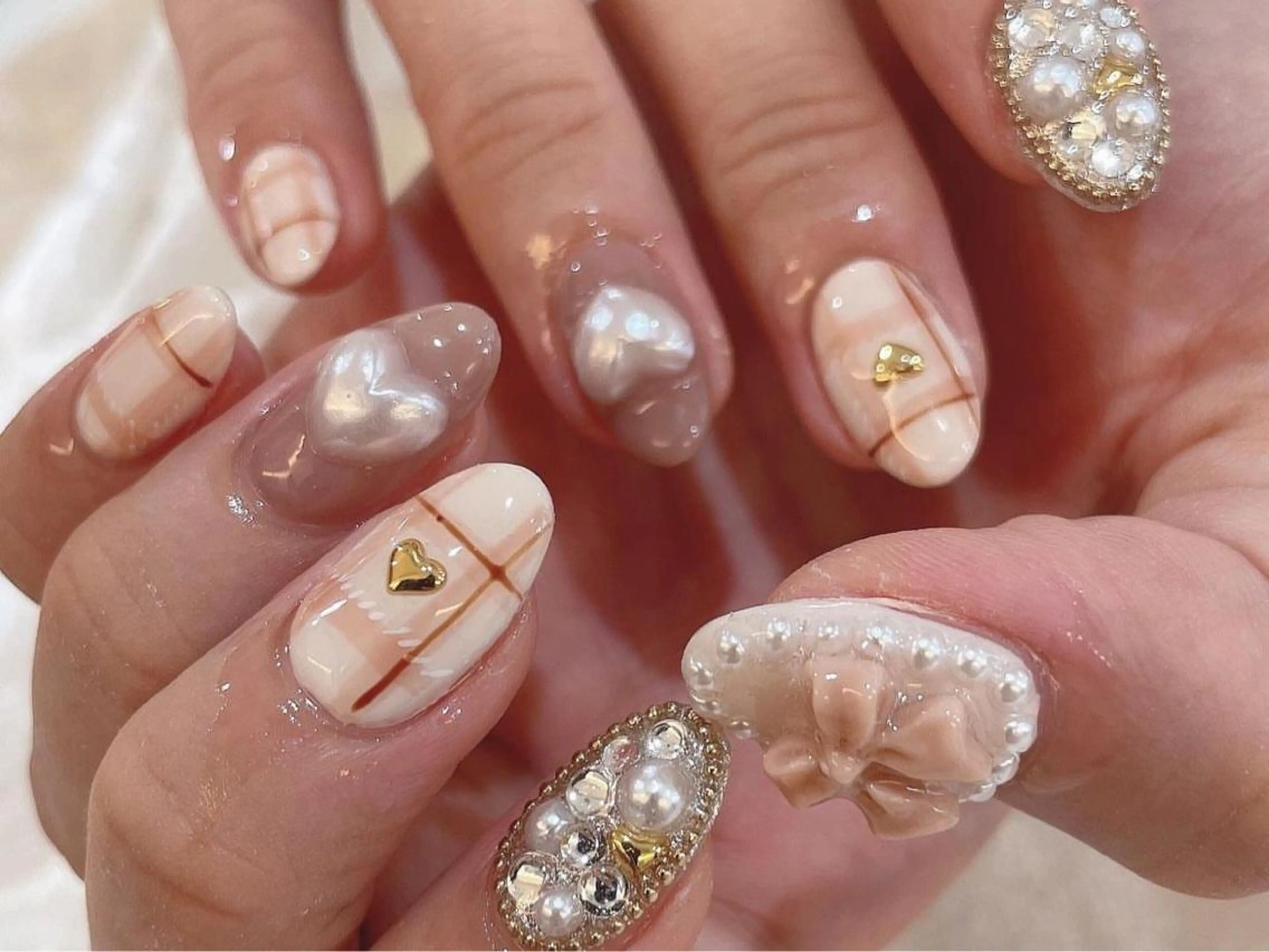 ネイル ハンドネイル リ サのネイルデザイン