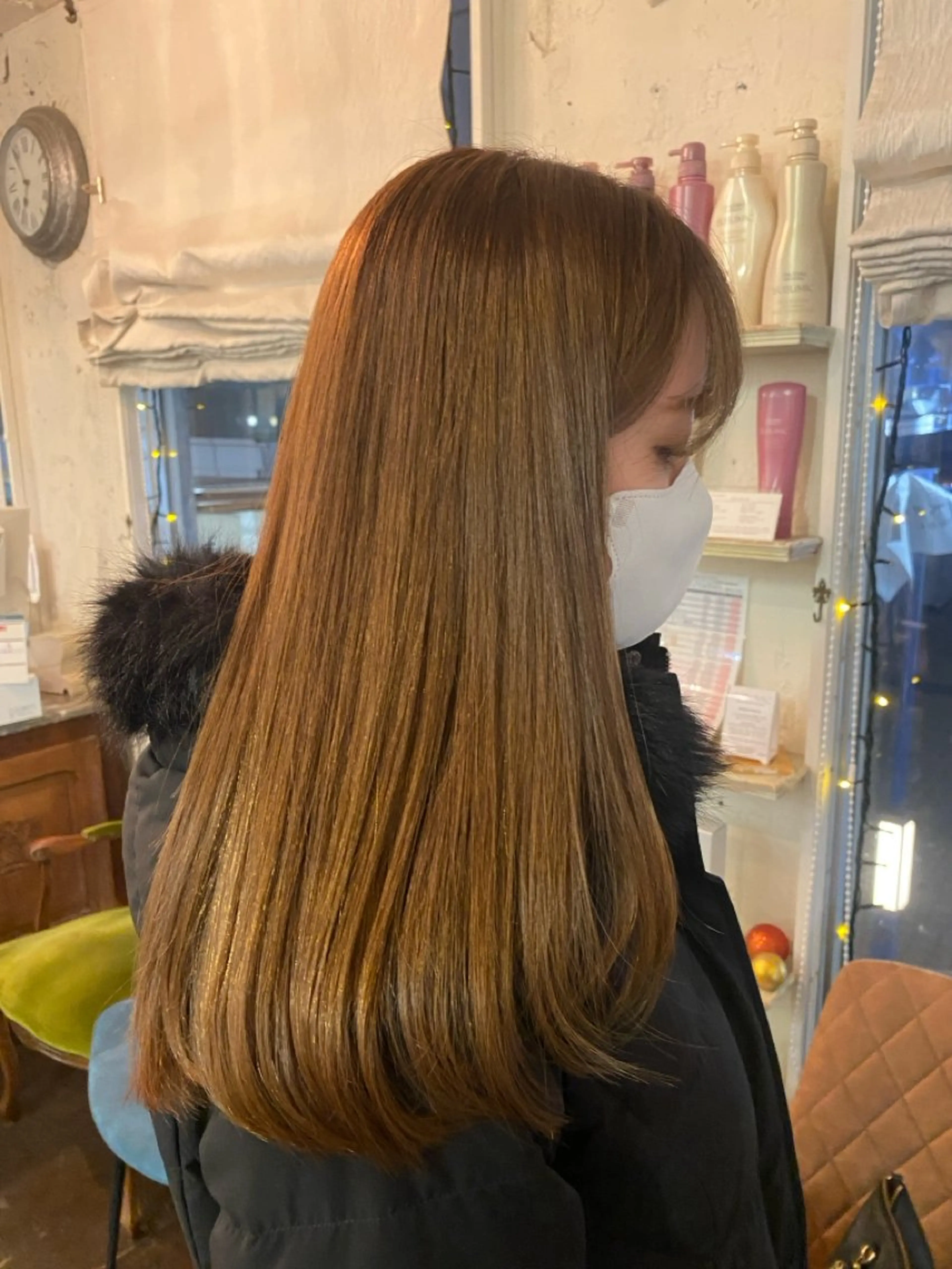 ロング ケアストレート ハナシロミサキのヘアスタイル